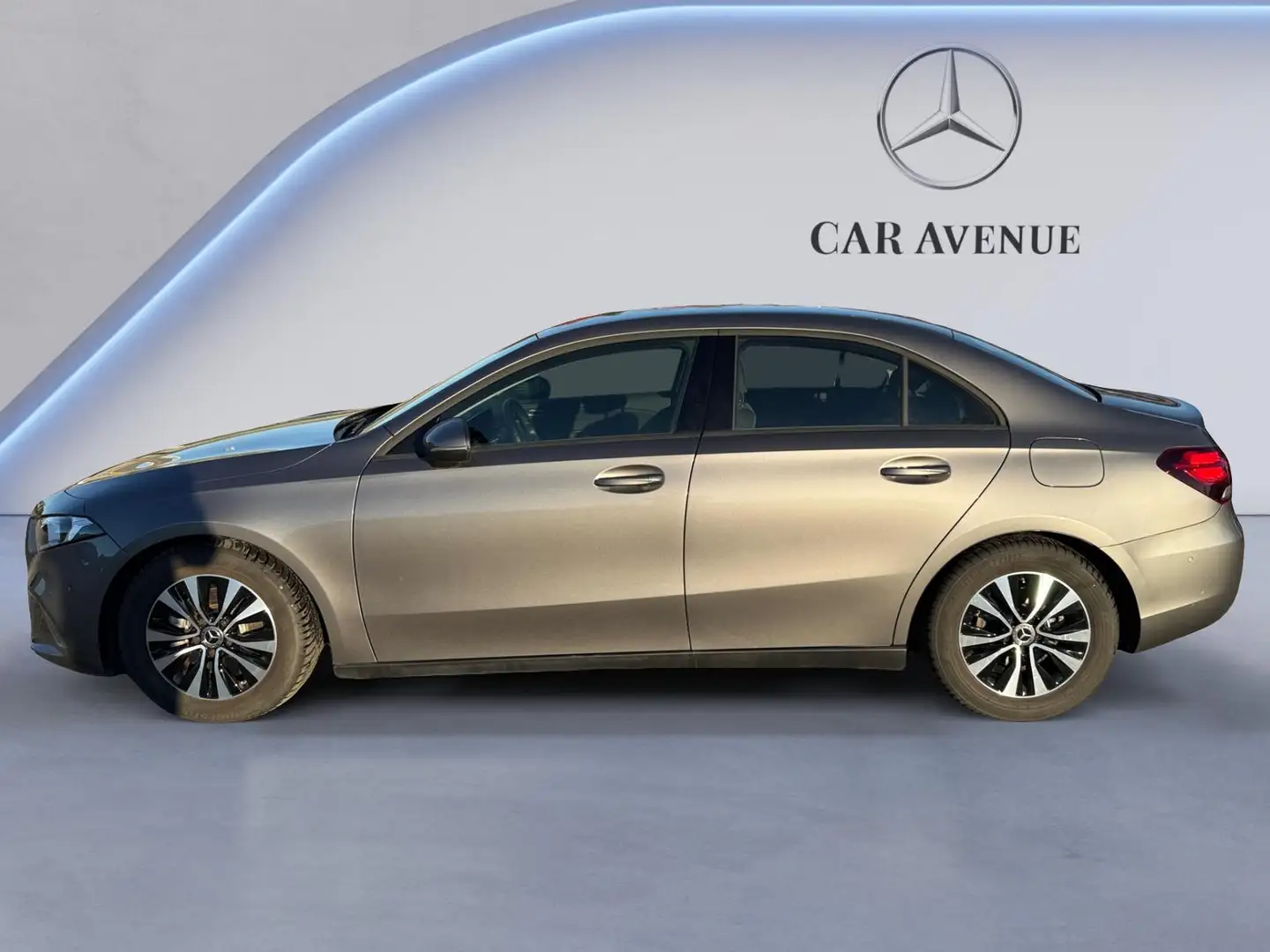 Mercedes-Benz A 180 d Berline Grijs - 2