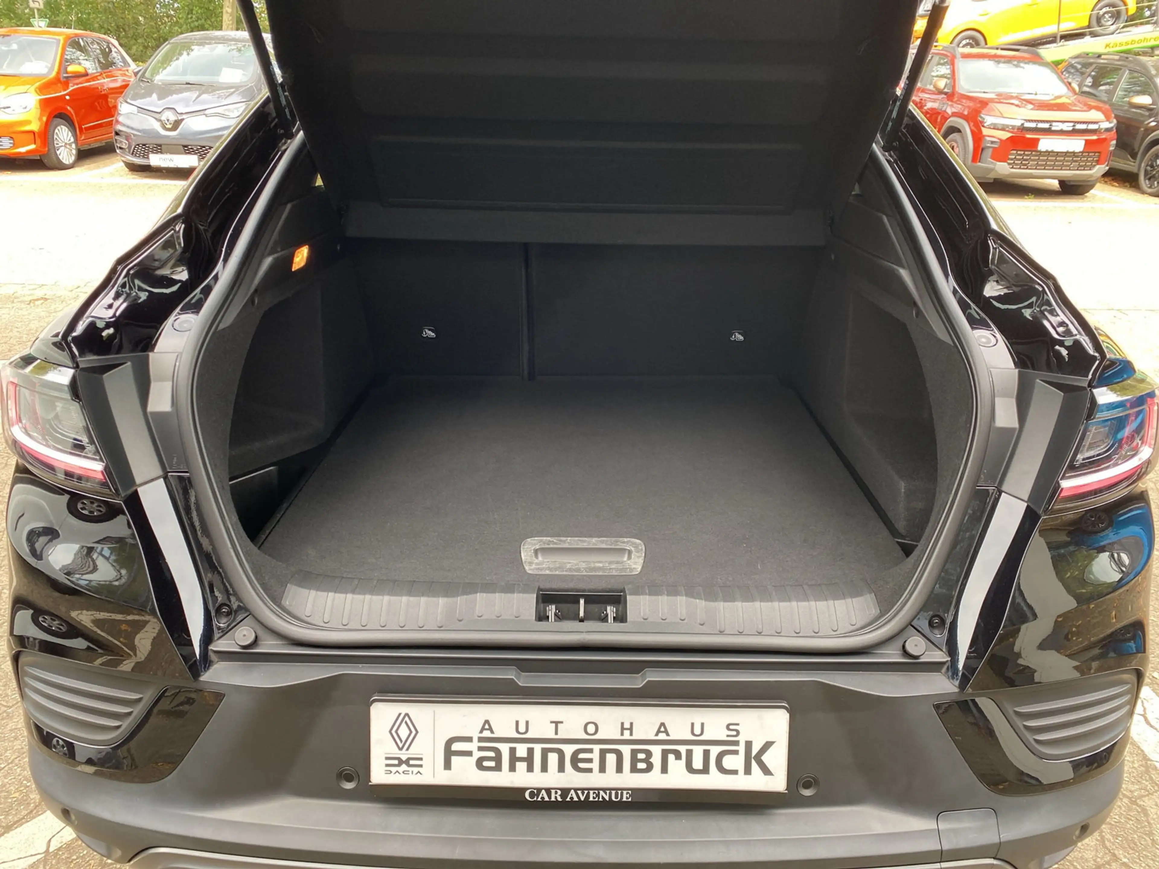 Renault Arkana Esprit Alpine 1.3 TCe 160 Mild-Hybrid ACC — photo 8