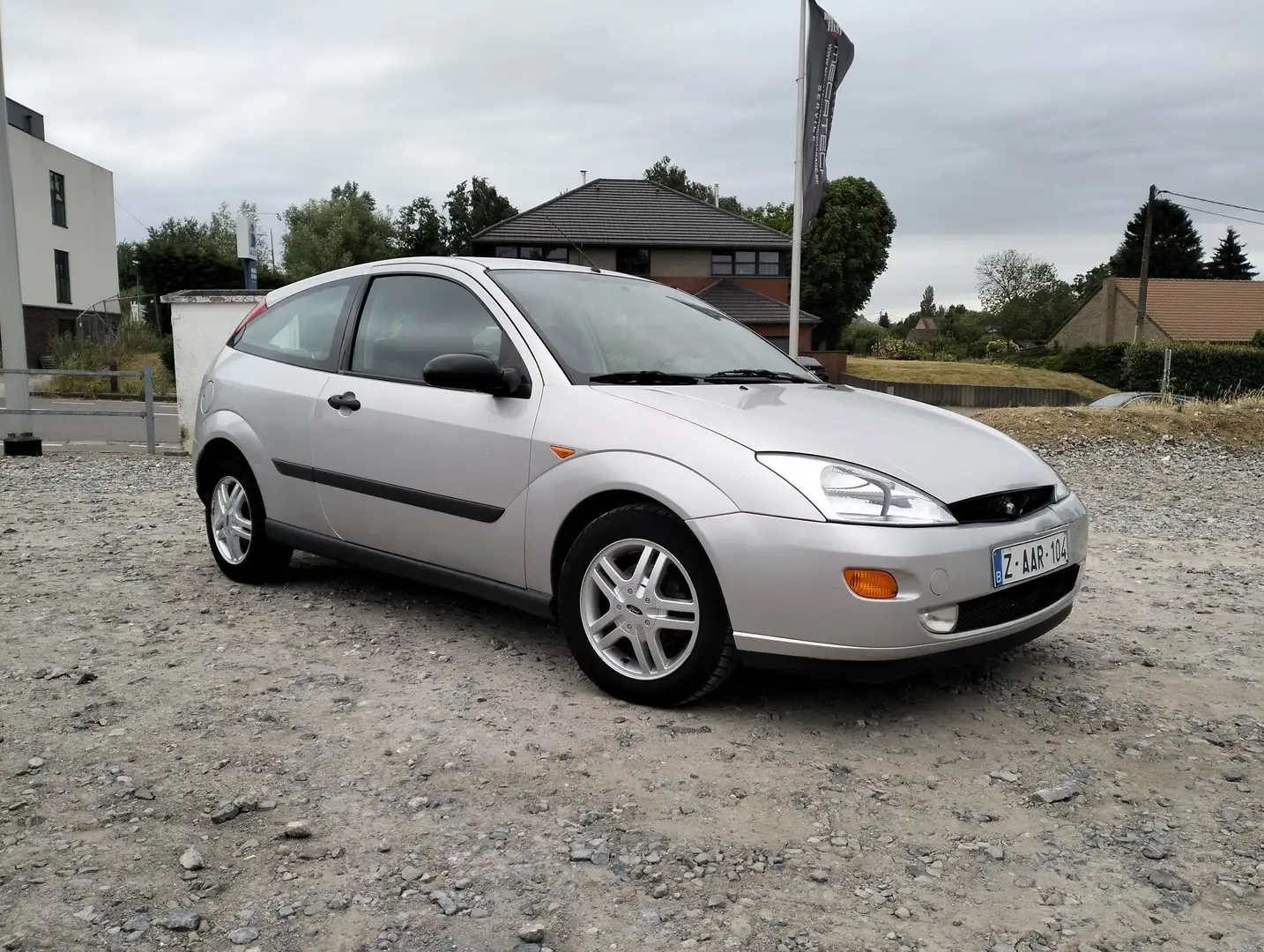 Ford Focus 2.0i E 16v Trend Argent - 1