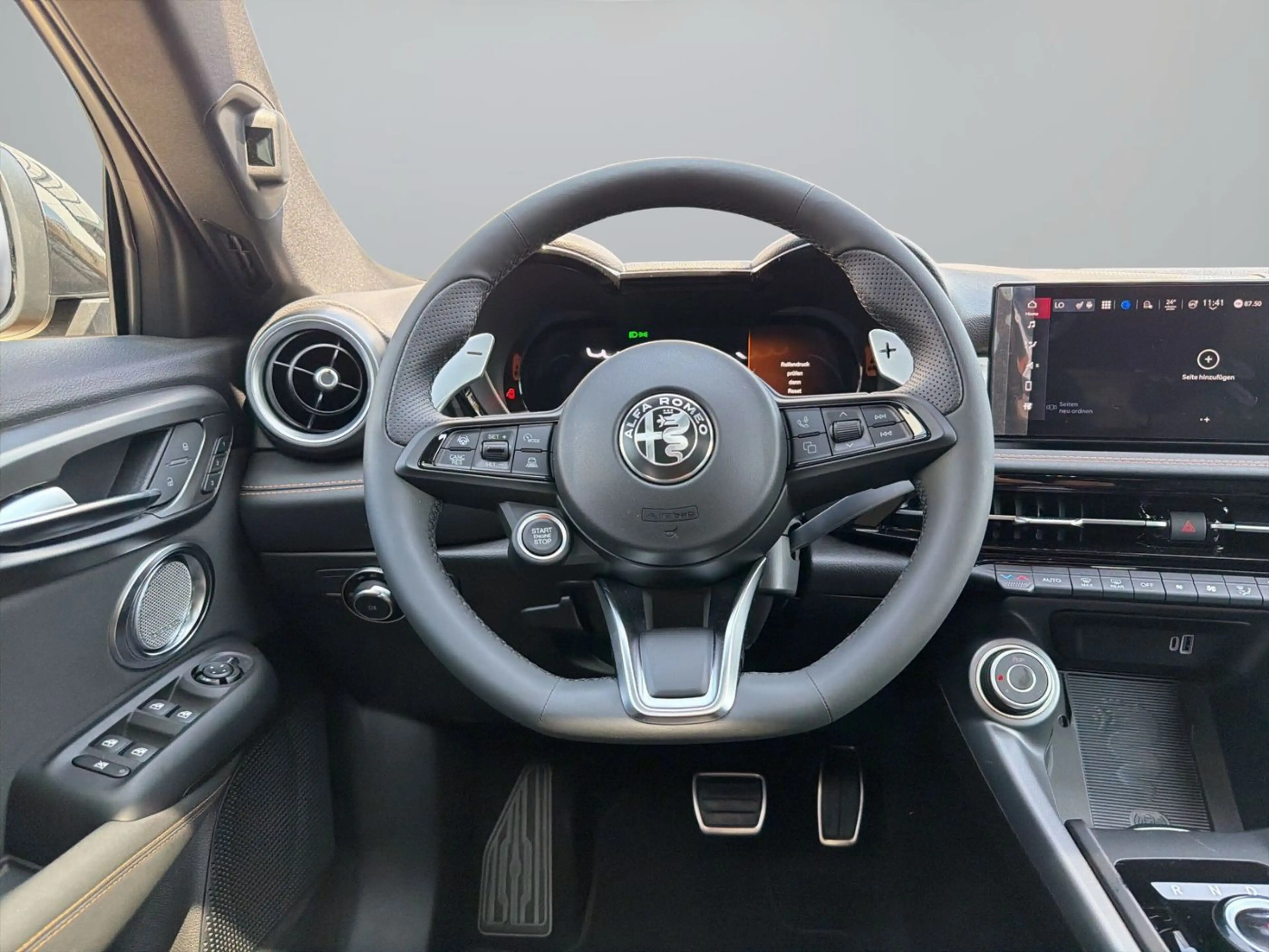 Alfa Romeo Tonale IBRIDA 175 1.5VGT ACC+LED+Navi+Pano+SD+LM — photo 13