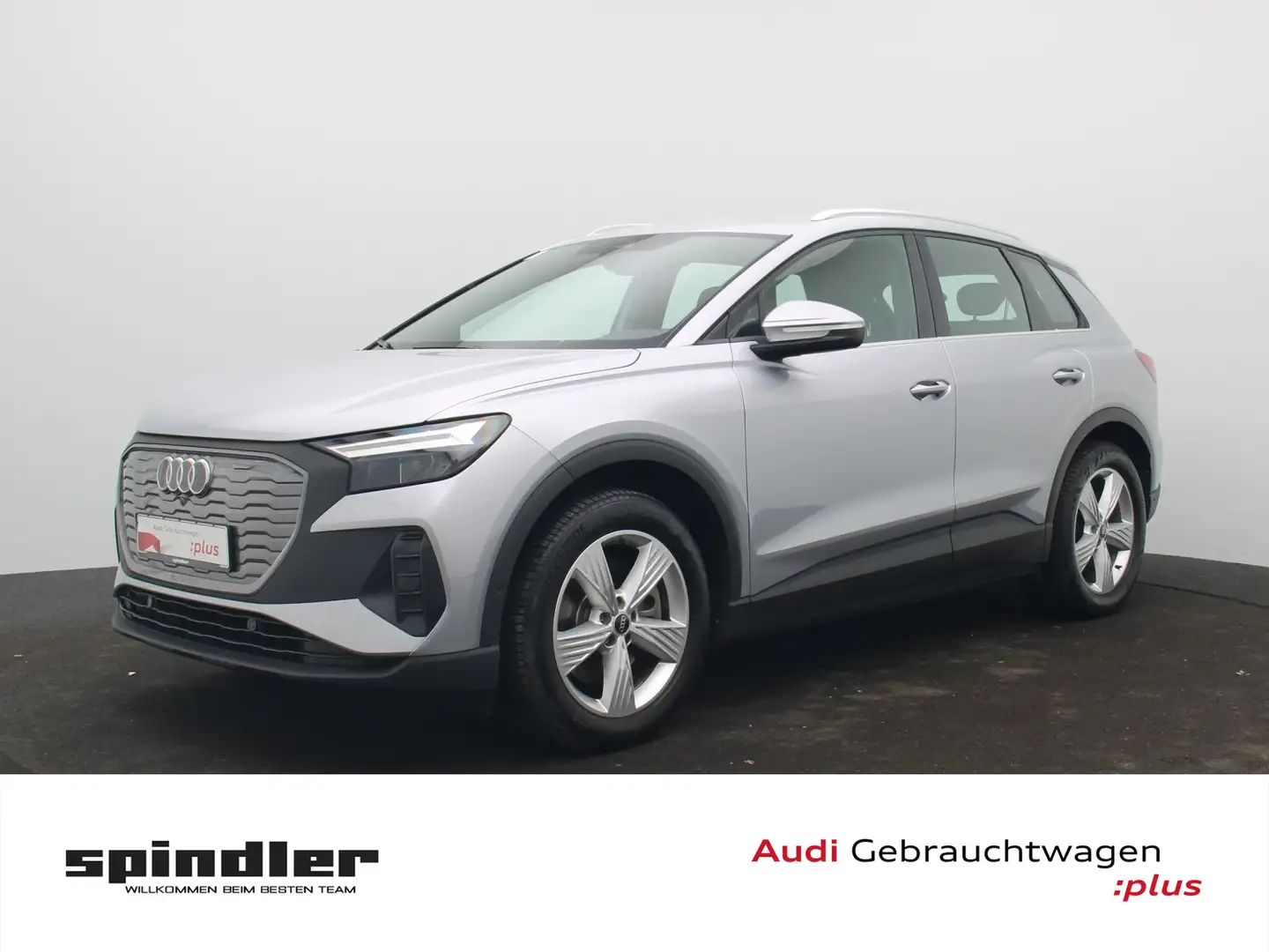 Audi Q4 e-tron 40 / Sonos, Standklima, Navi+, WP, AHK Silber - 1