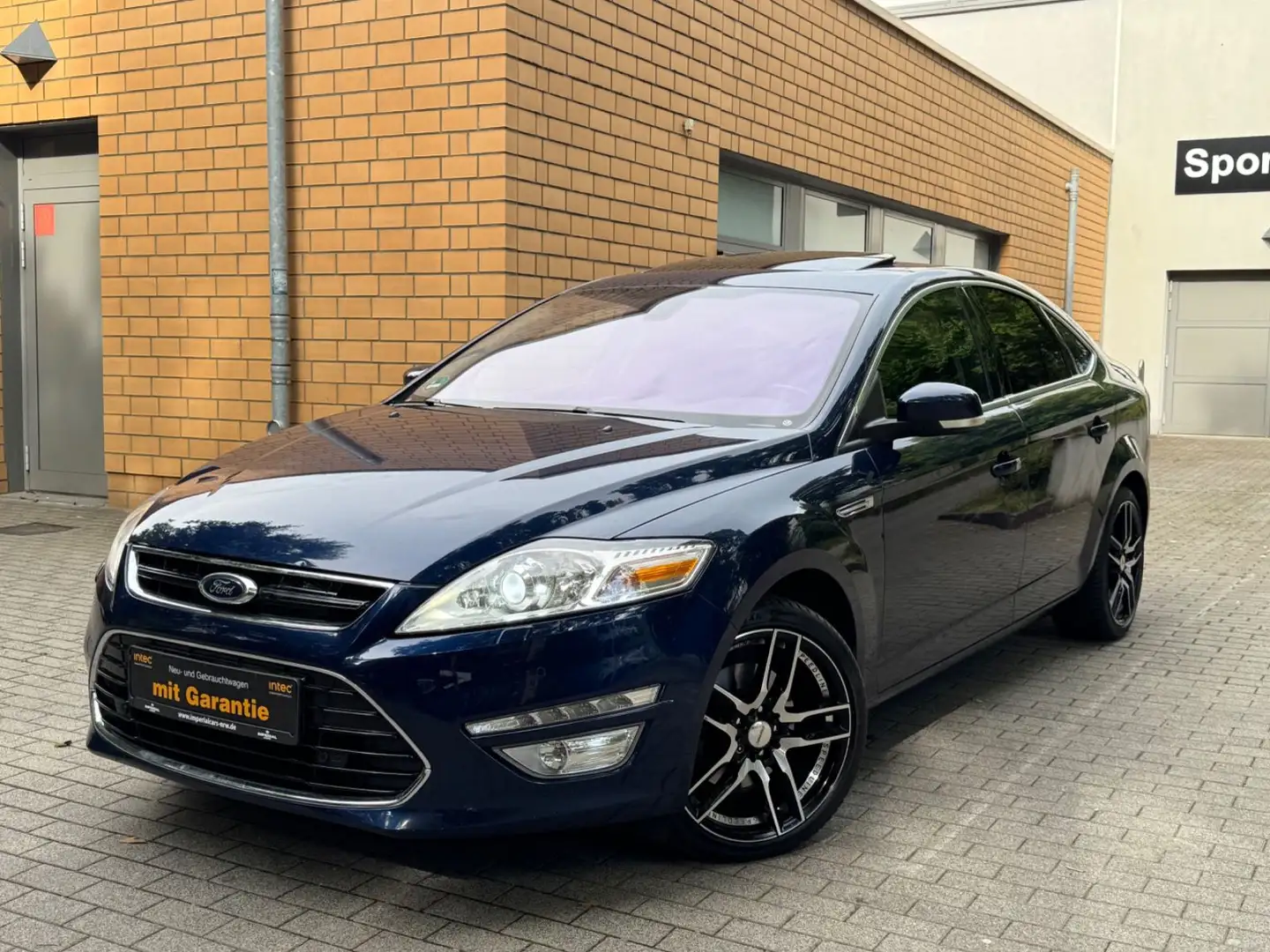 Ford Mondeo Lim. Titanium/AUTOMATIK/NAVI/SCHIEBEDACH/ Azul - 1