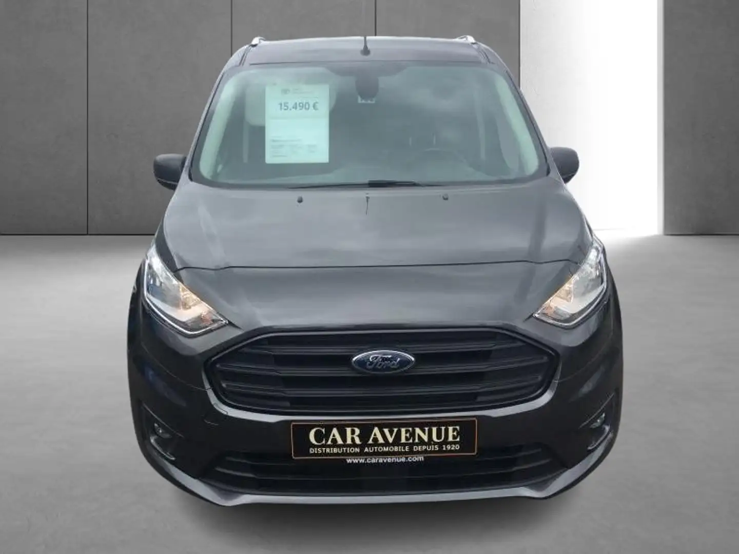 Ford Transit Connect . Negro - 2
