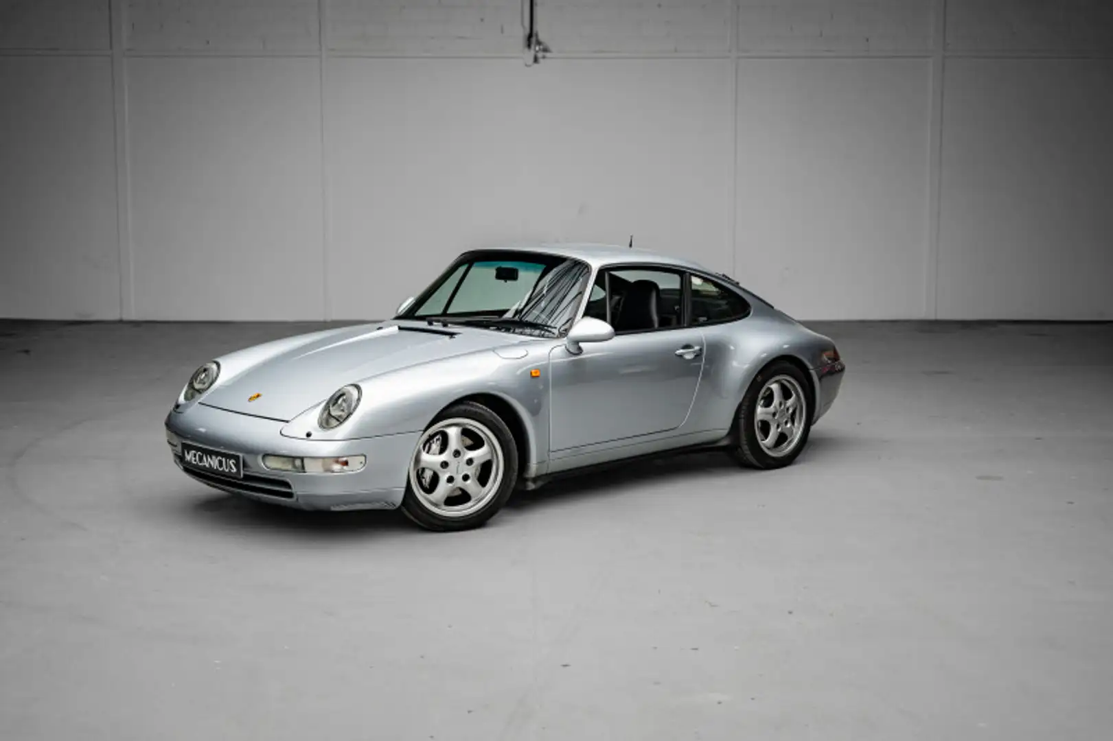 Porsche 911 (993) CARRERA 4 *FAIBLE KILOMÉTRAGE* Grau - 1
