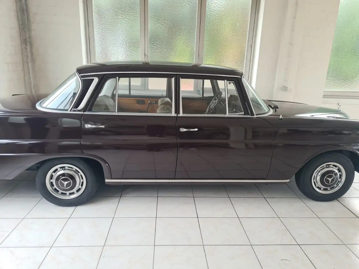 Mercedes-Benz 230 US California "" Brun - 2