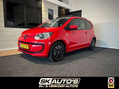 Volkswagen up! 1.0 HIGH UP! BLUEM. RIJKLAAR l PANO l AIRCO l STAR