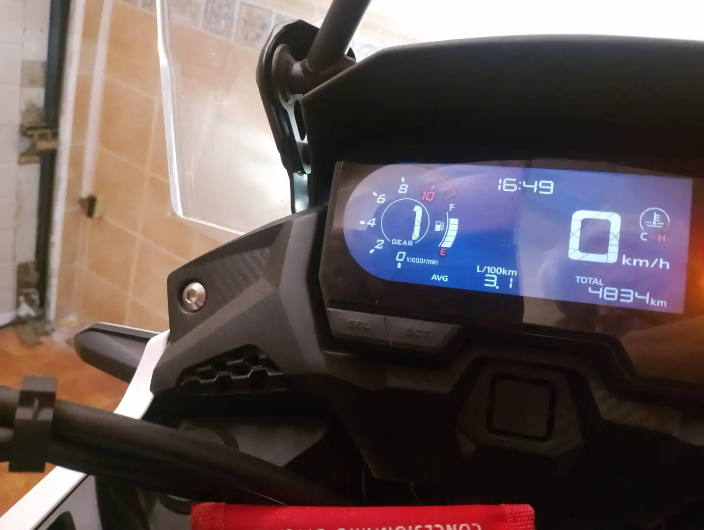 Honda CB 500 X Blanco - 2
