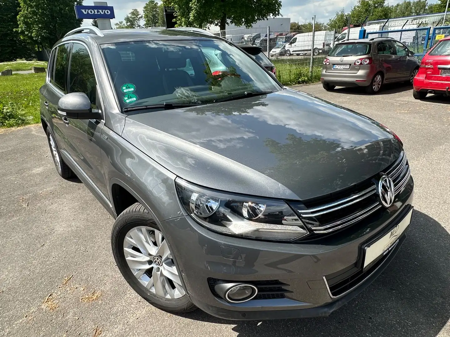 Volkswagen Tiguan Life BMT 4Motion Gris - 1