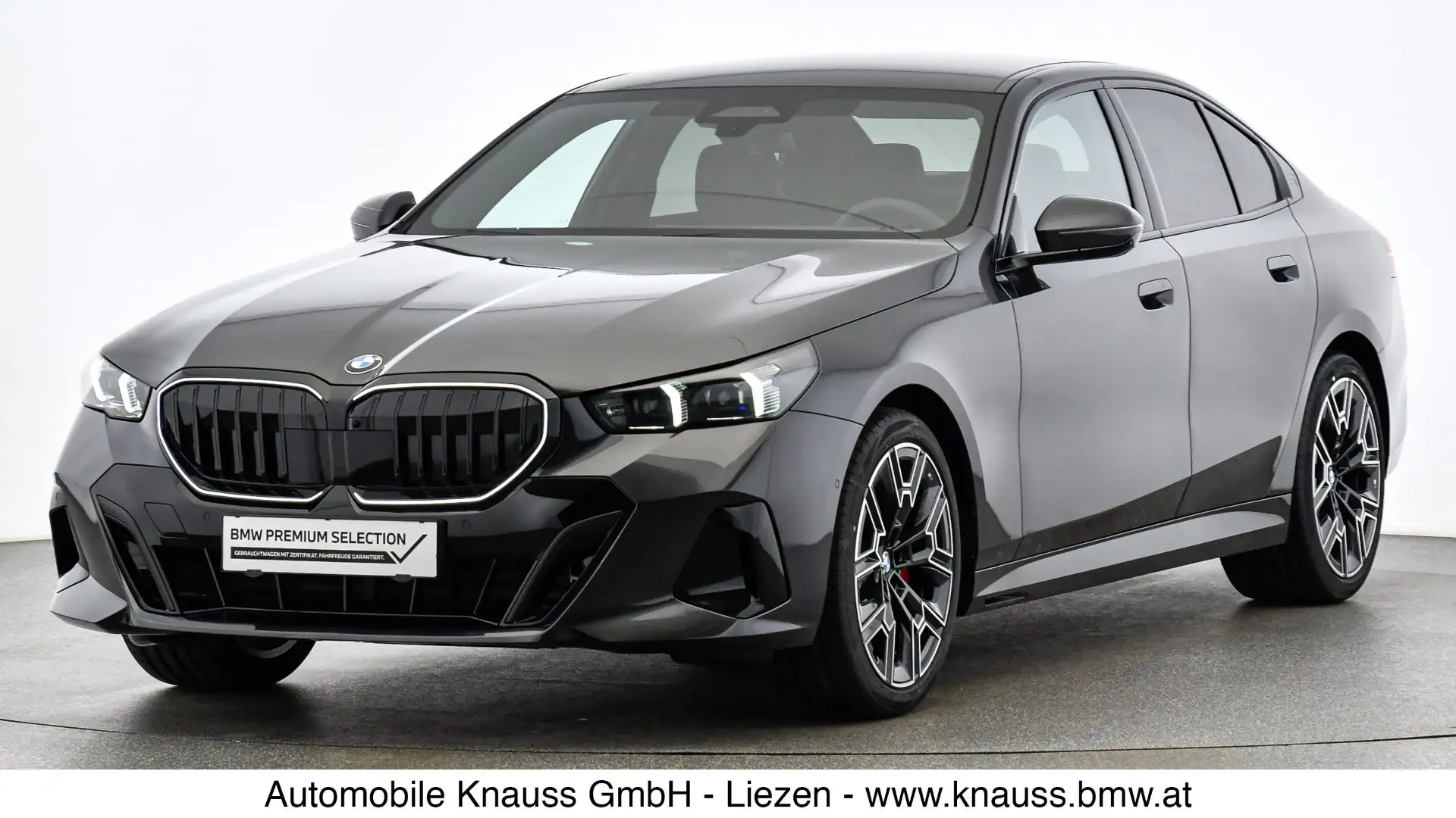 BMW 520 d xDrive Grau - 1