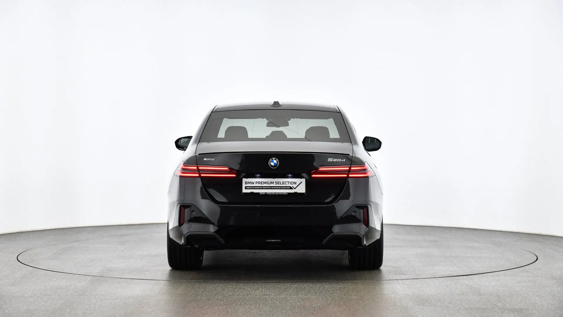 BMW 520 d xDrive Grau - 2