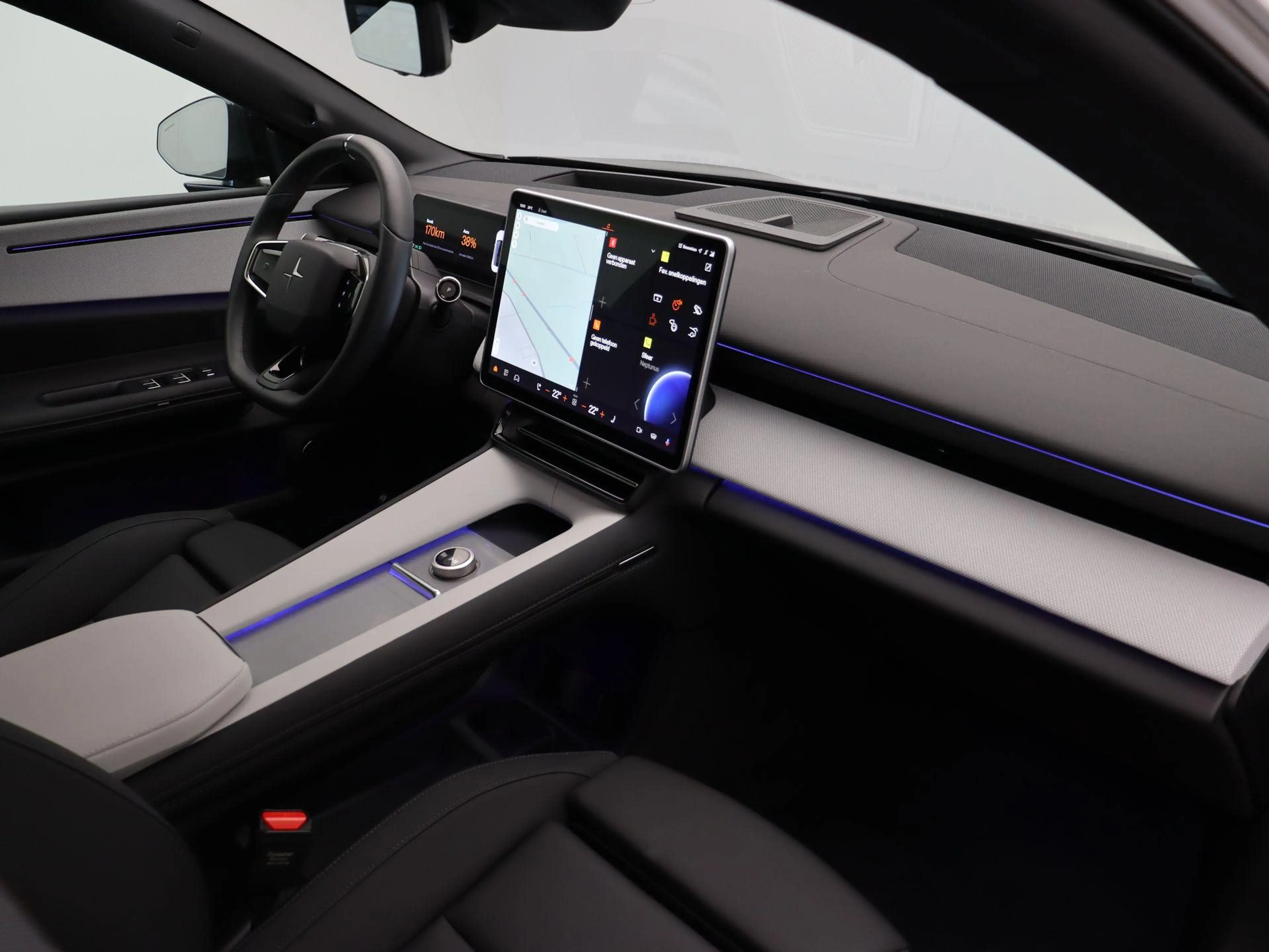 Polestar 4 Long Range Single motor 100 kWh | Pilot Pack | Plu — photo 13