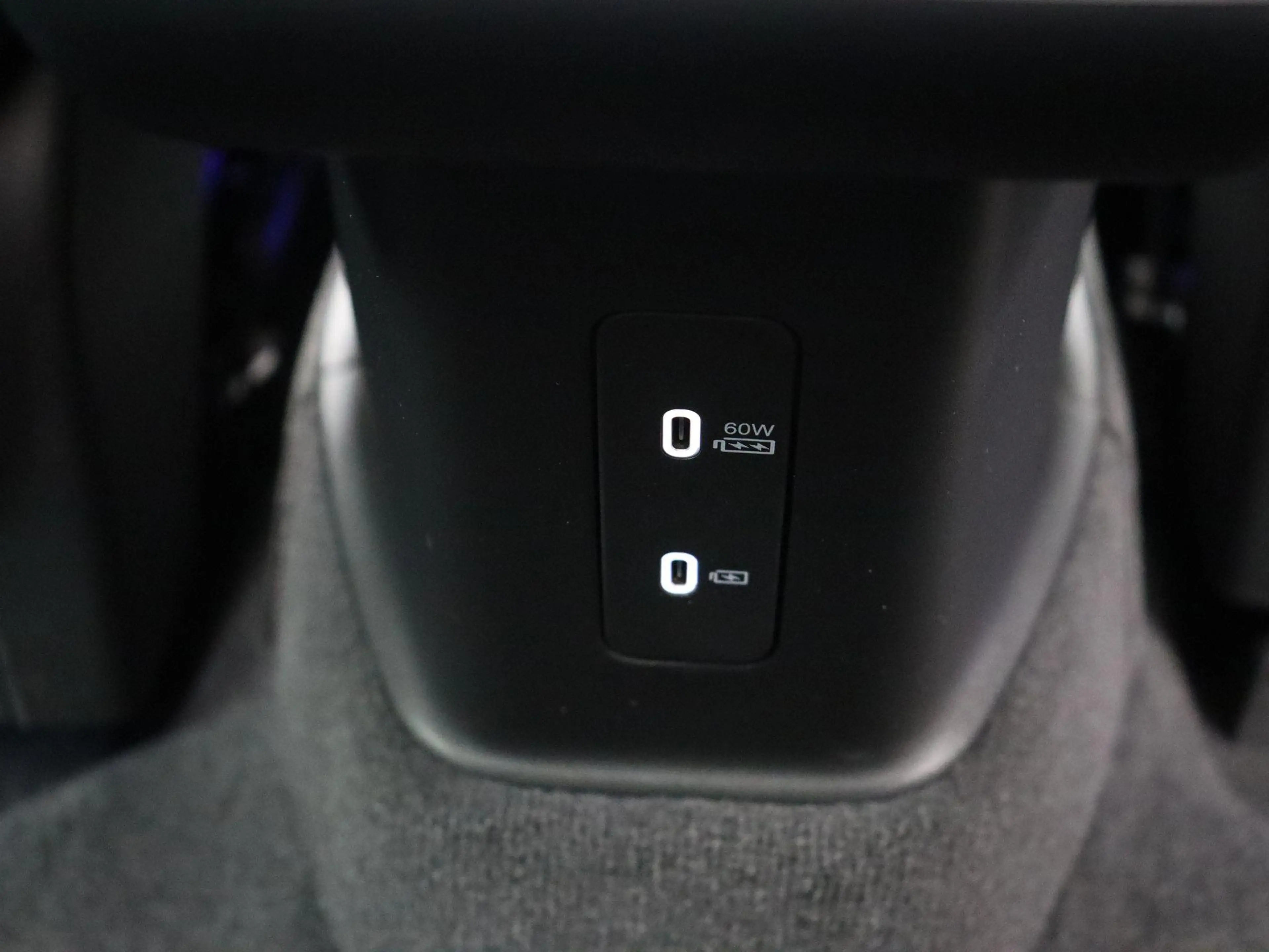 Polestar 4 Long Range Single motor 100 kWh | Pilot Pack | Plu — photo 5