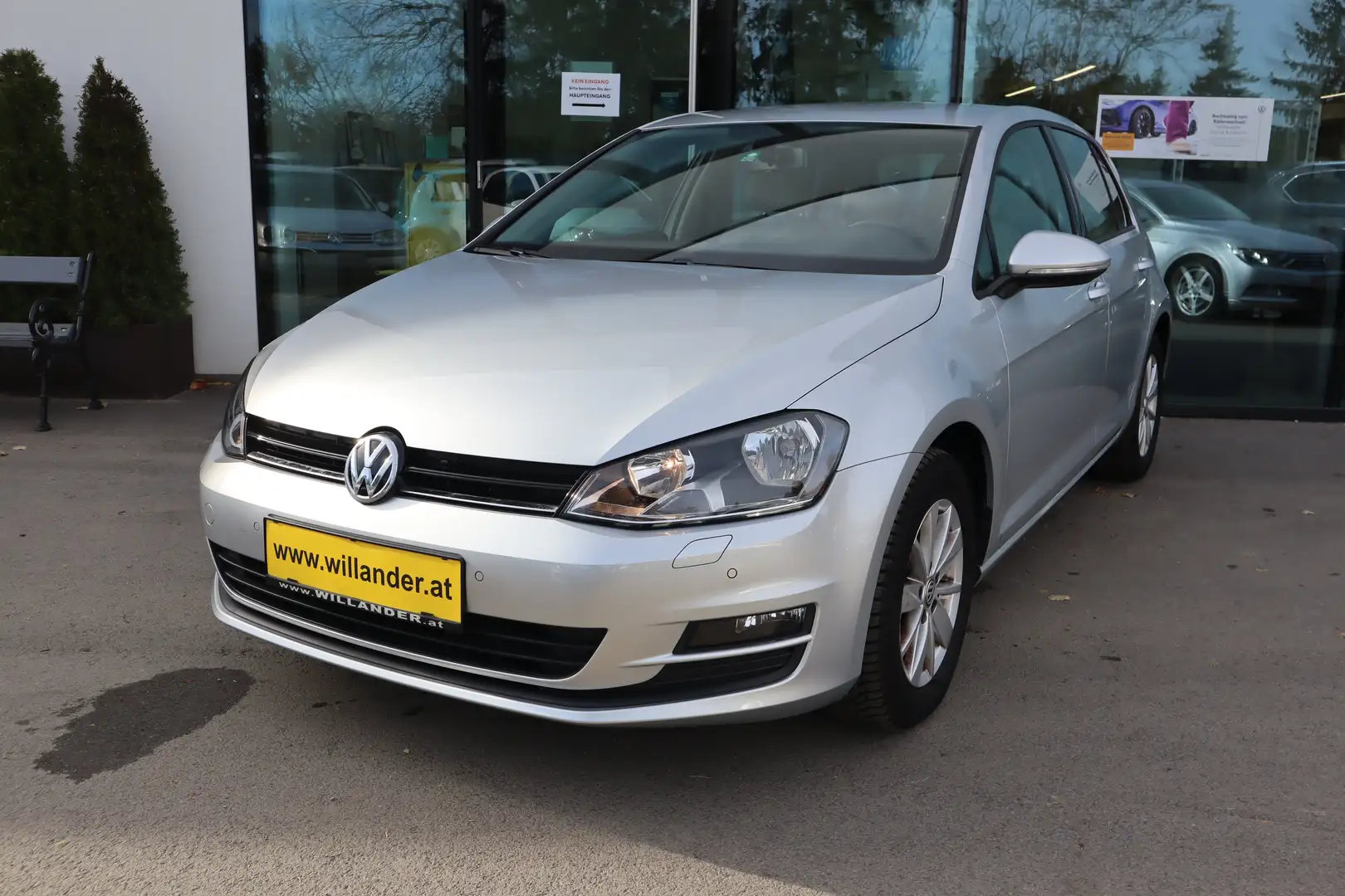 Volkswagen Golf Comfortline Silber - 1