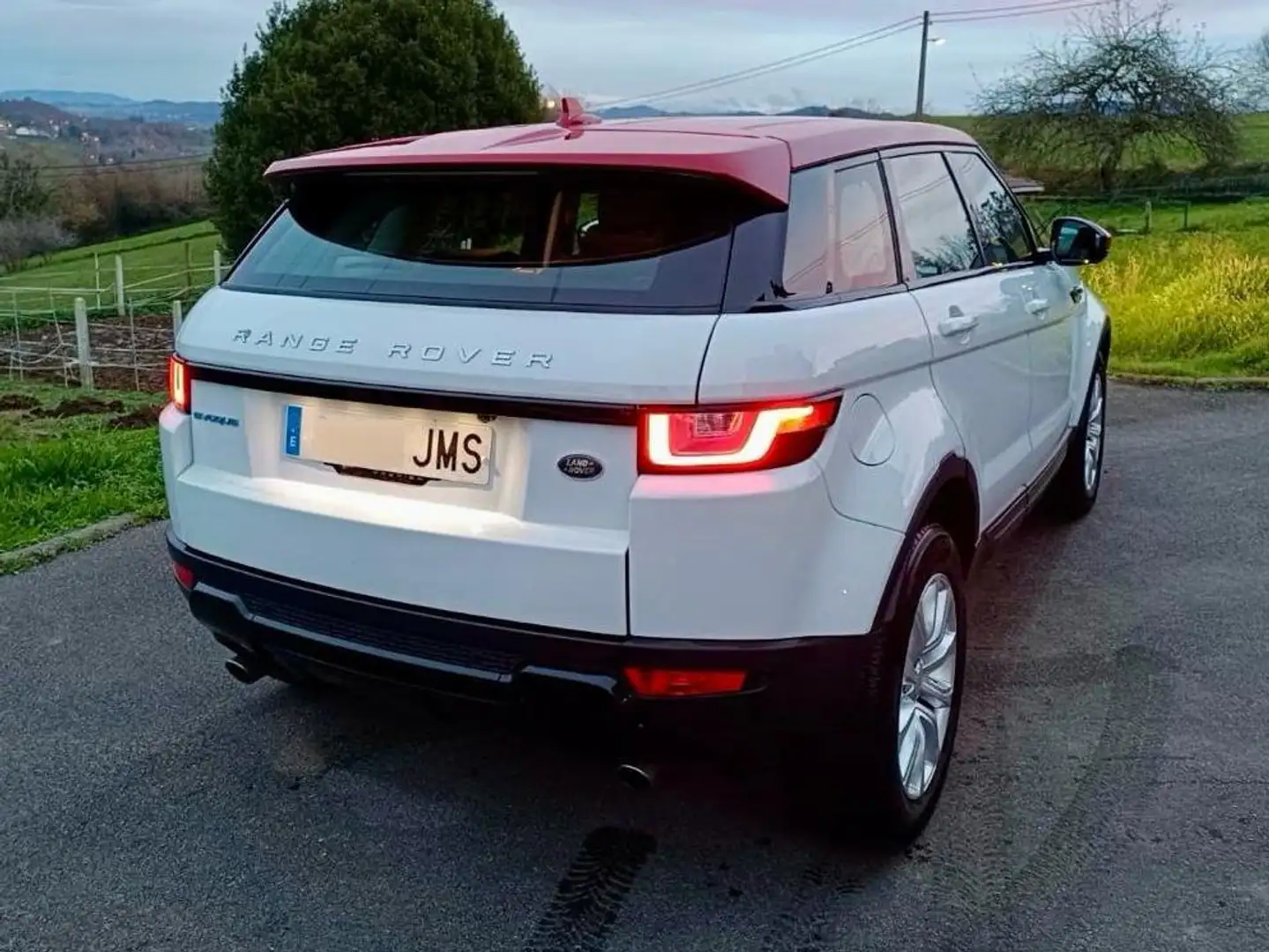 Land Rover Range Rover Evoque 4x2 2.0L SE 150 CV Blanco - 2