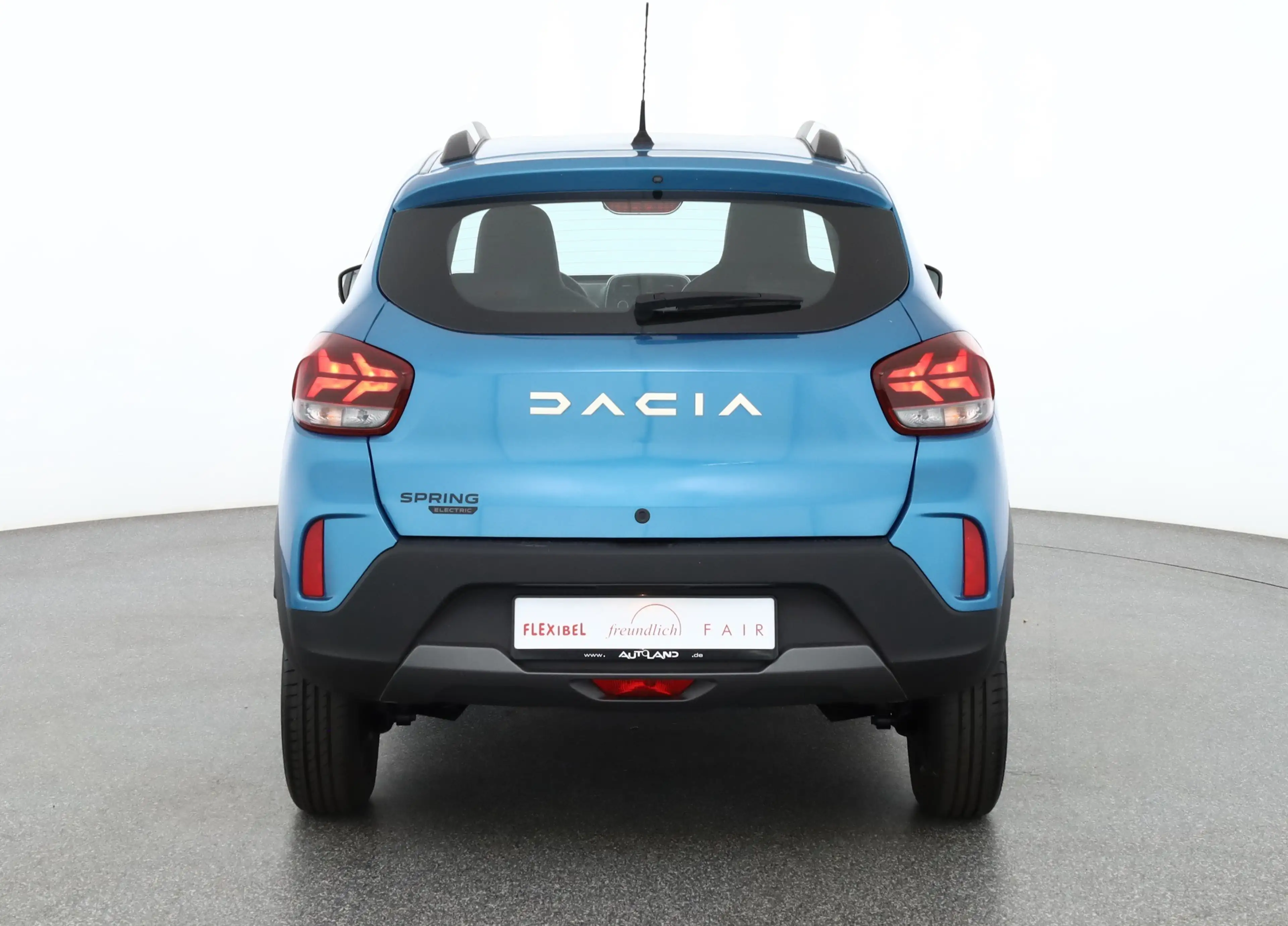 Dacia Spring Electric Essential Teilleder Tempomat USB — photo 4