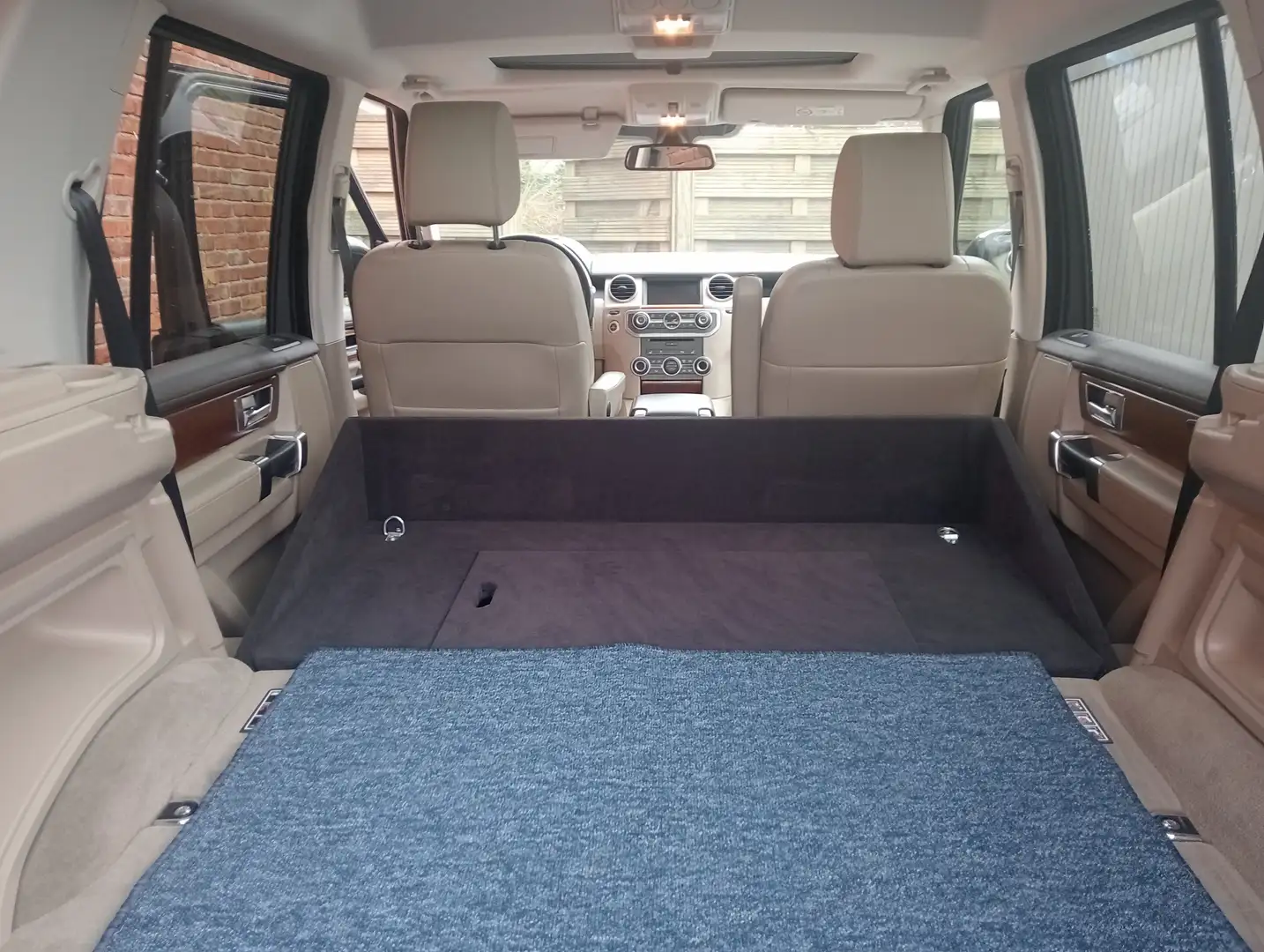 Land Rover Discovery Discovery TD V6 HSE Gris - 1