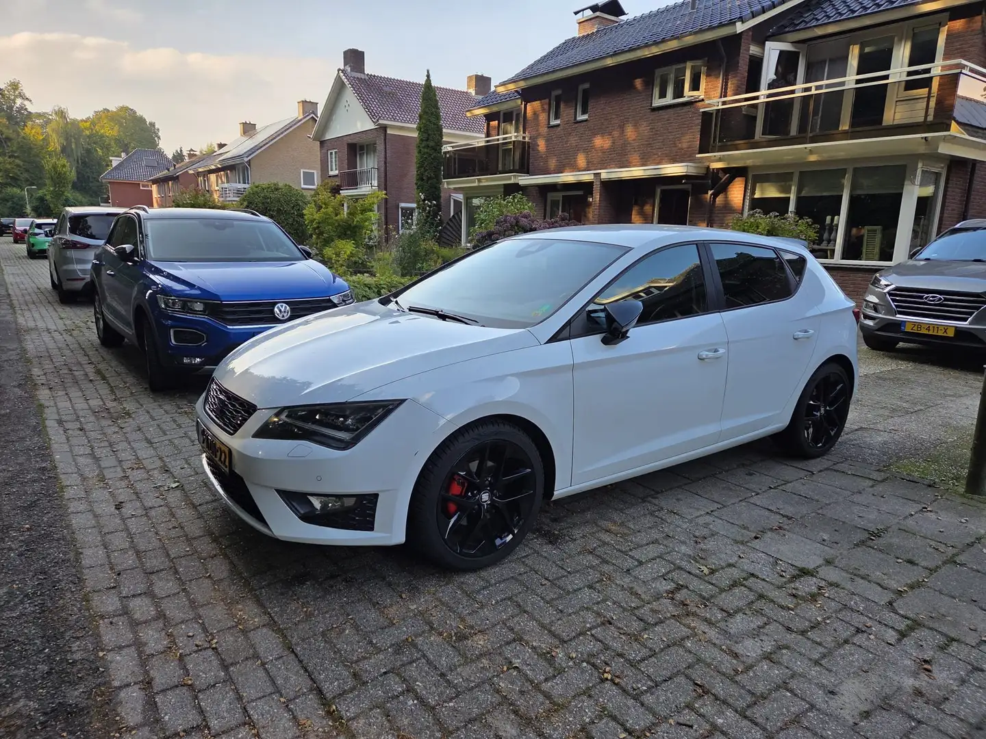SEAT Leon Leon 1.4 TSI FR Wit - 2
