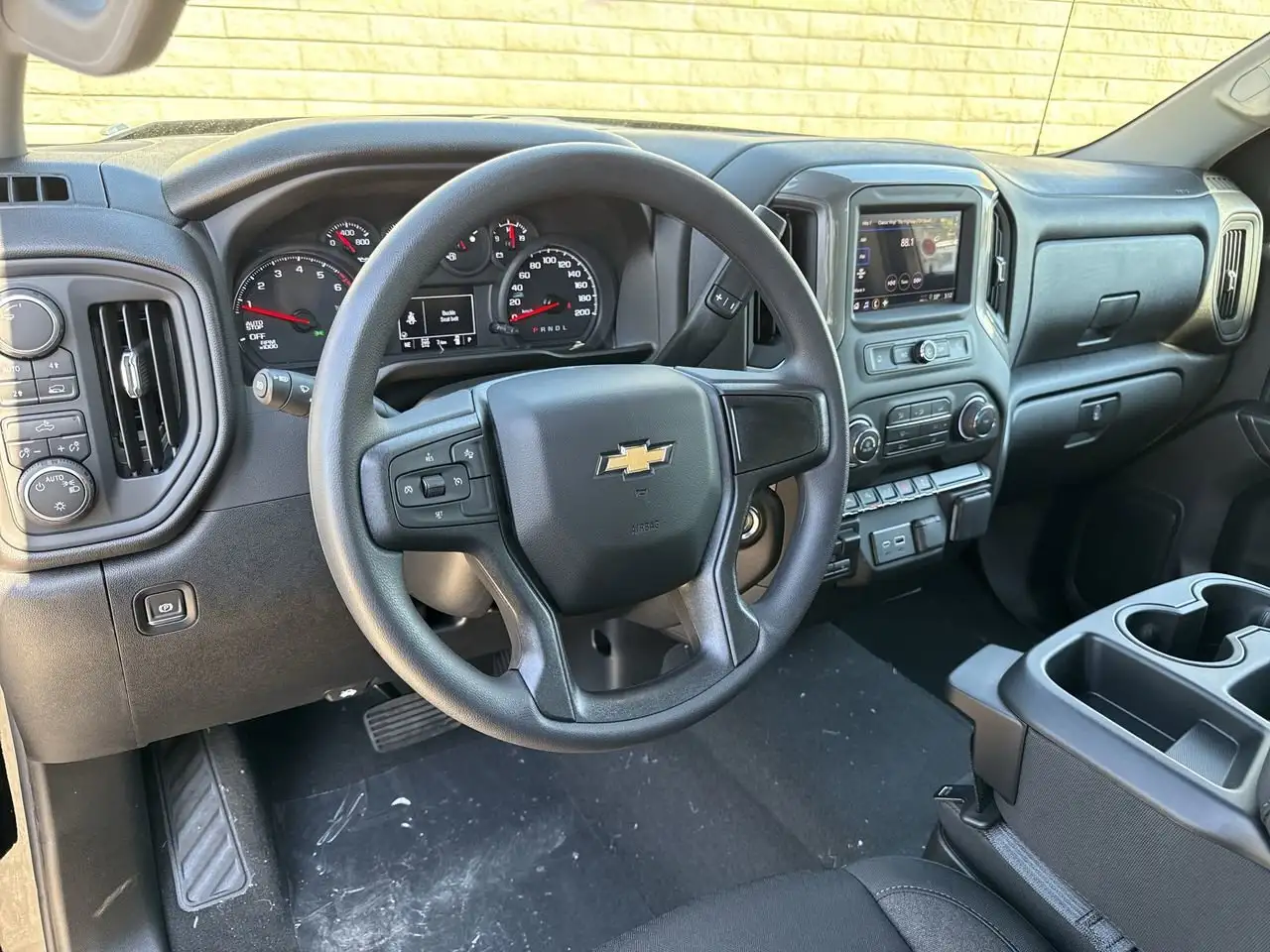 Chevrolet Silverado 1500 снимка Chevrolet Silverado 1500