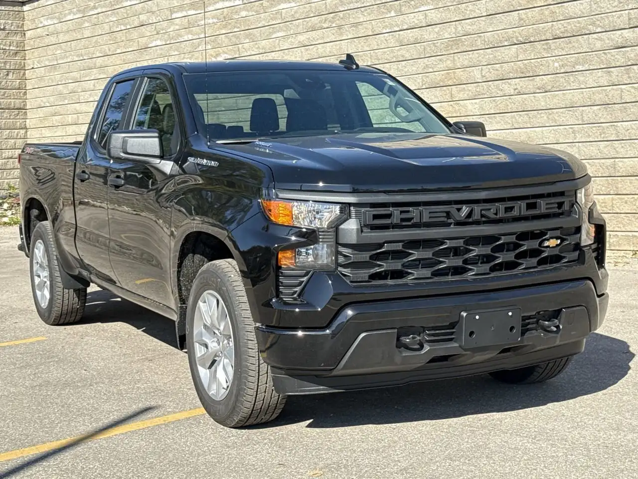 Chevrolet Silverado 1500 снимка Chevrolet Silverado 1500