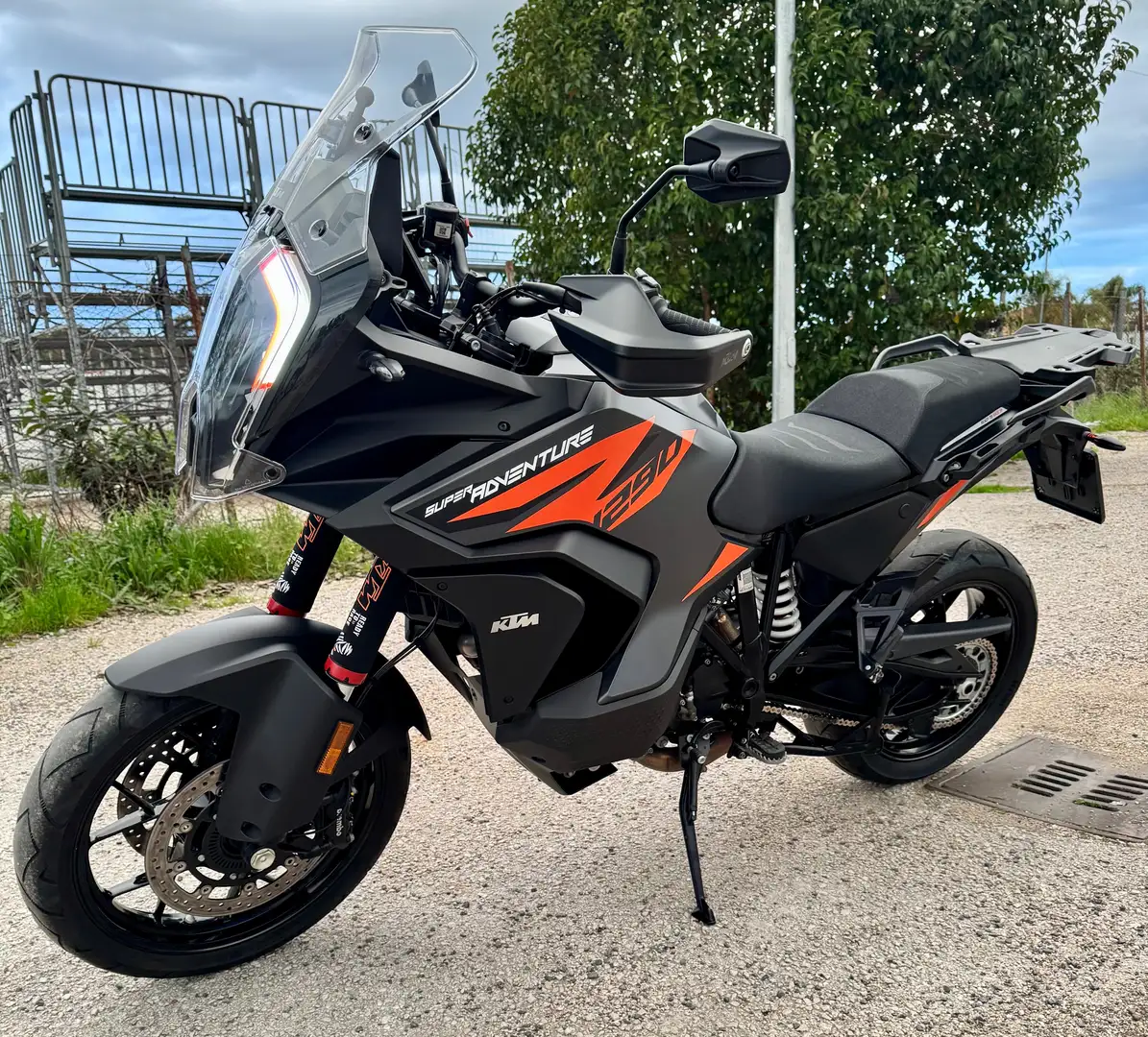 KTM 1290 Super Adventure Nero - 2