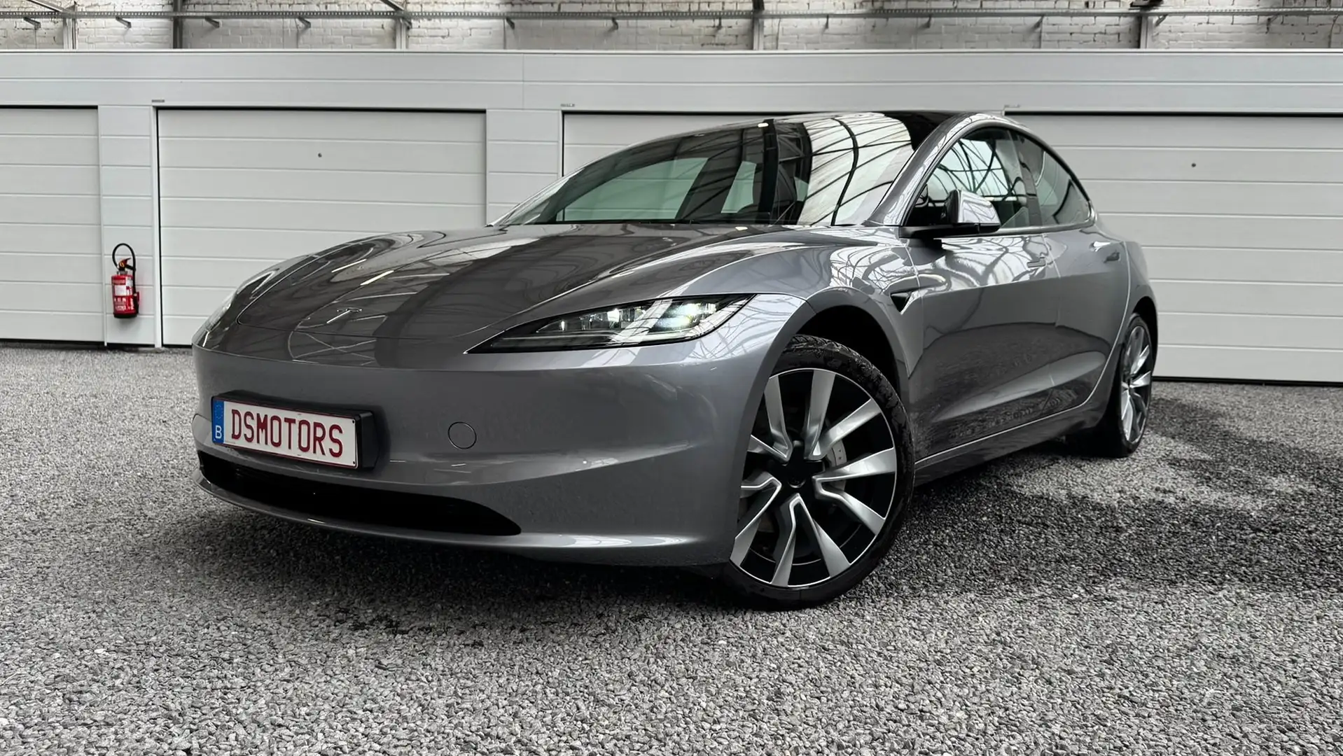 Tesla Model 3 AWD Dual Motor Long Range | GERESERVEERD Argent - 2