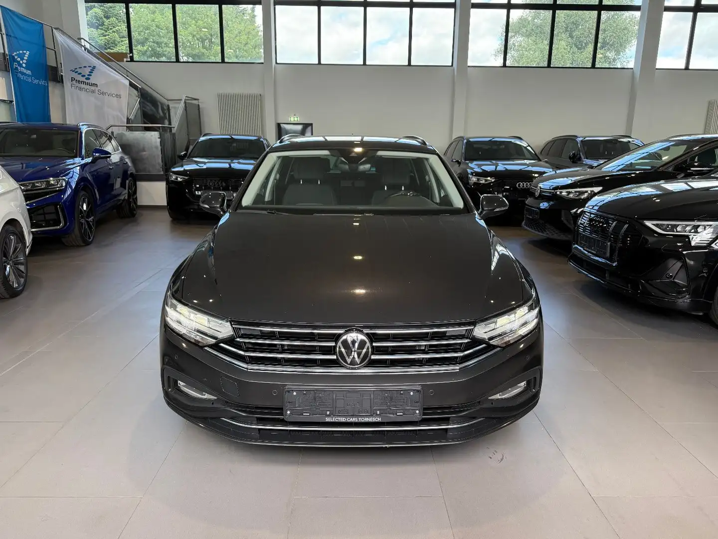 Volkswagen Passat Variant Passat Business 1.5 TSI ACT DSG ACC/LED/LANE/AHK Gris - 2