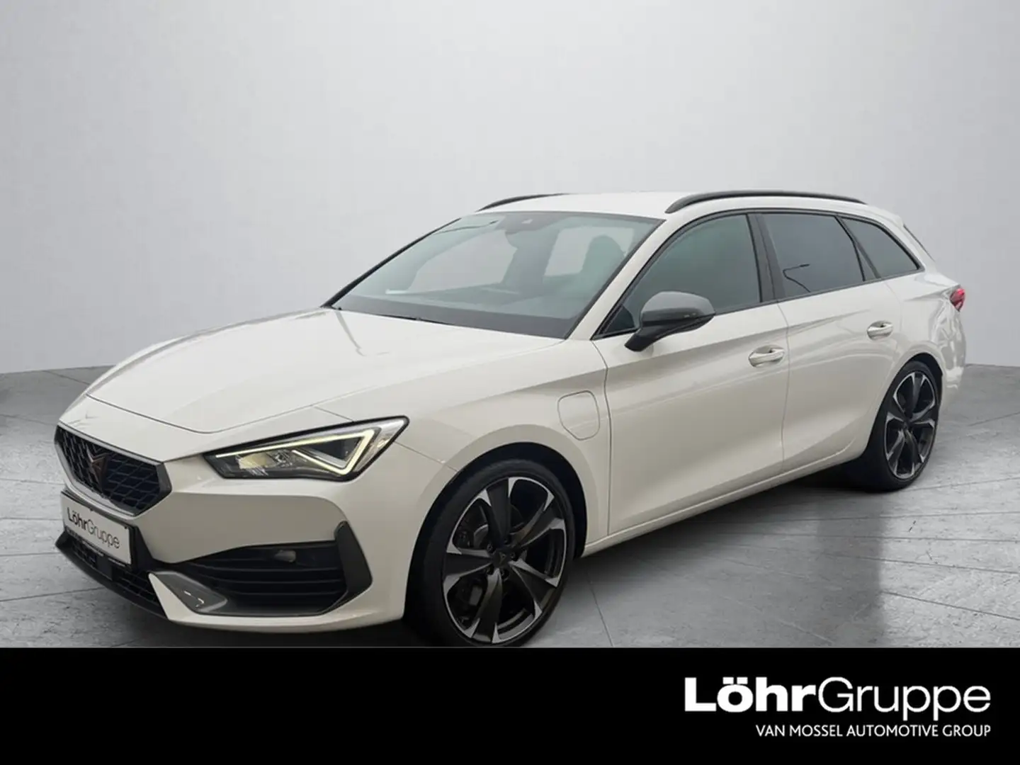 CUPRA Leon ST 1,4 VZ e-Hybrid Automatic Weiß - 1