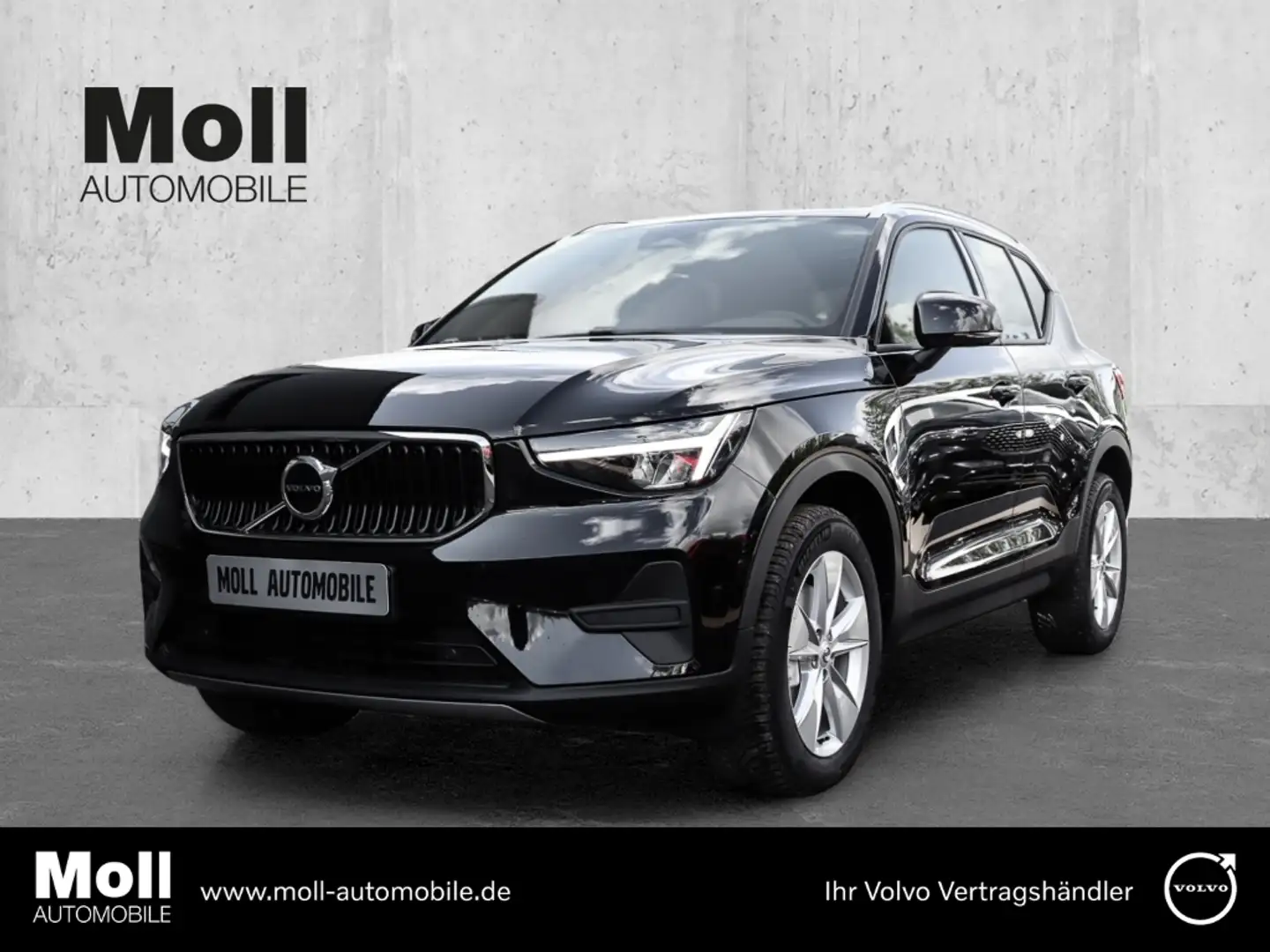 Volvo XC40 Core 2WD B4 EU6d Driver Assistance Awareness Černá - 1