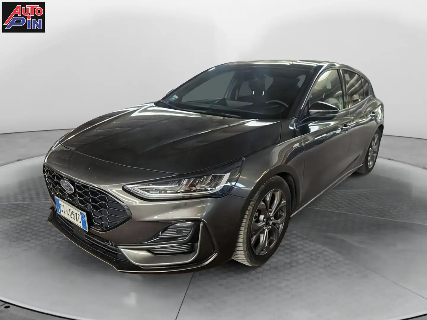 Ford Focus Focus 1.5 EcoBlue 115 CV automatico 5p. ST-Line Grigio - 1