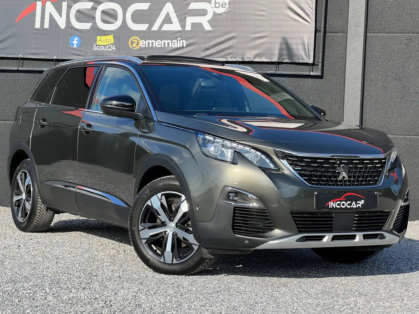 Peugeot 5008 1.2 PureTech GT Line *1er PROPRIETAIRE / GARANTIE* Šedá - 1