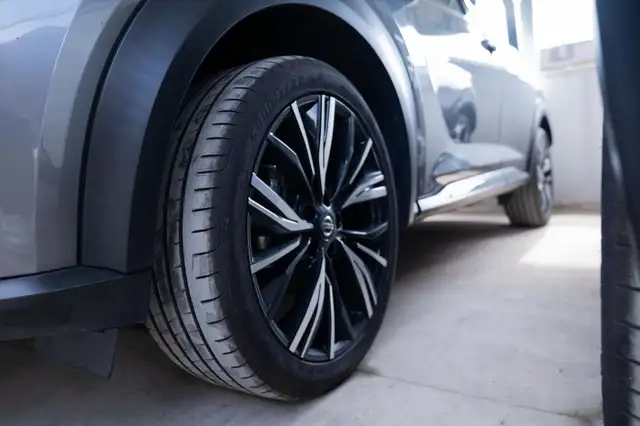 Nissan Juke view 15