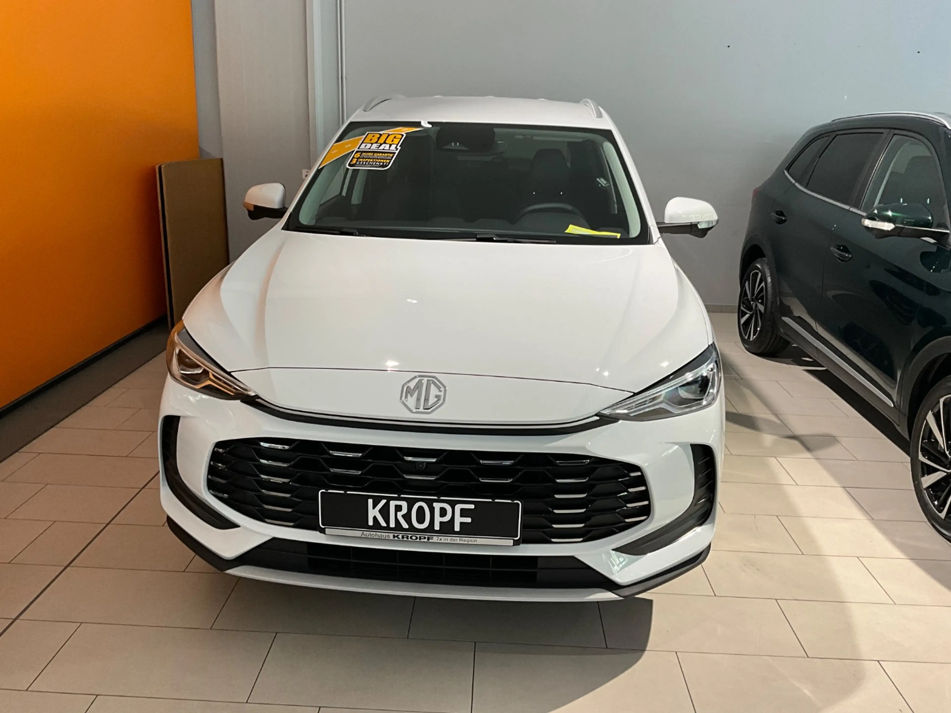 MG ZS 1.5 T Comfort LED+Navi+SHZ+Fernlichtass.+Kam. — photo 2