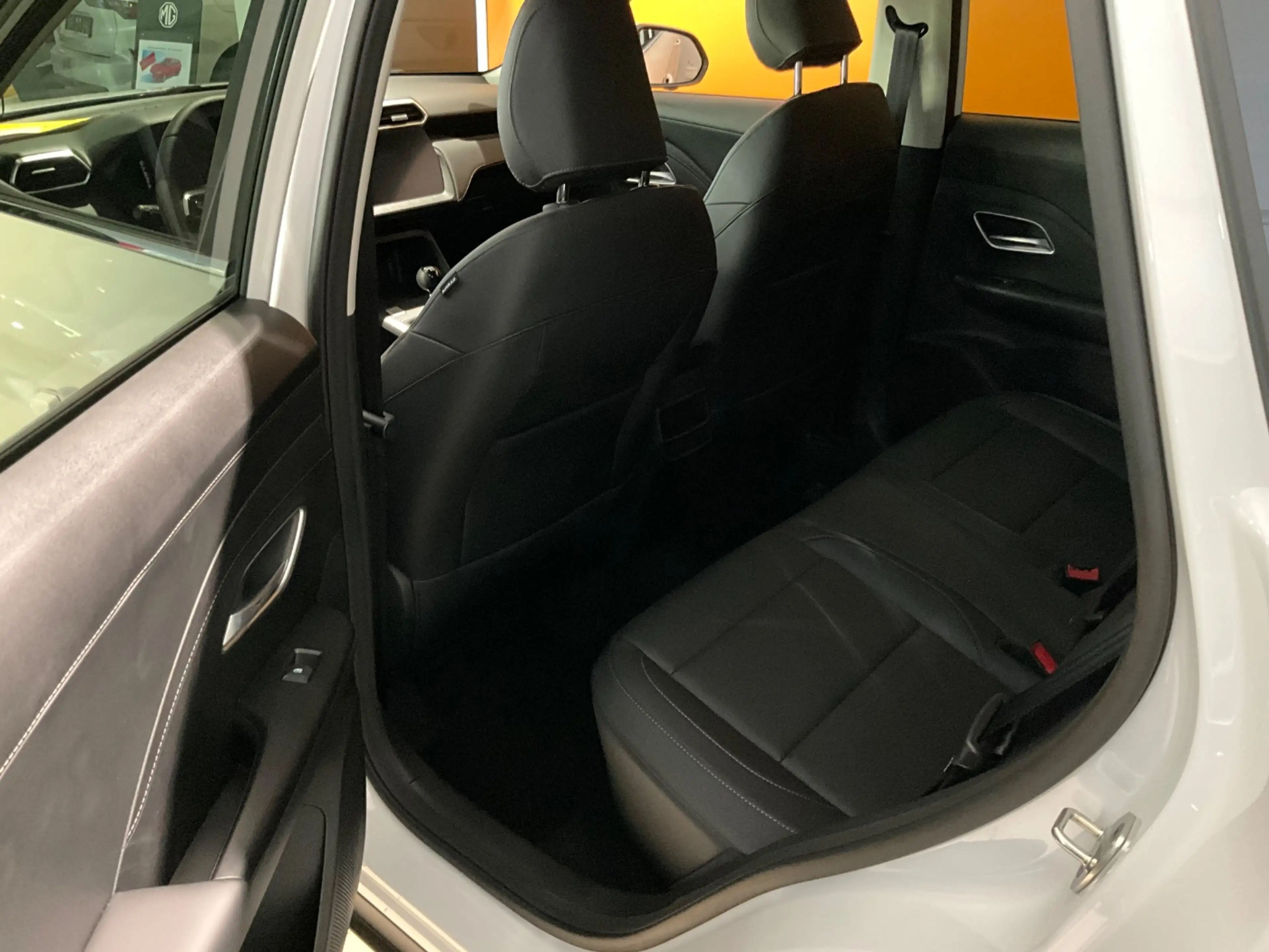 MG ZS 1.5 T Comfort LED+Navi+SHZ+Fernlichtass.+Kam. — photo 10