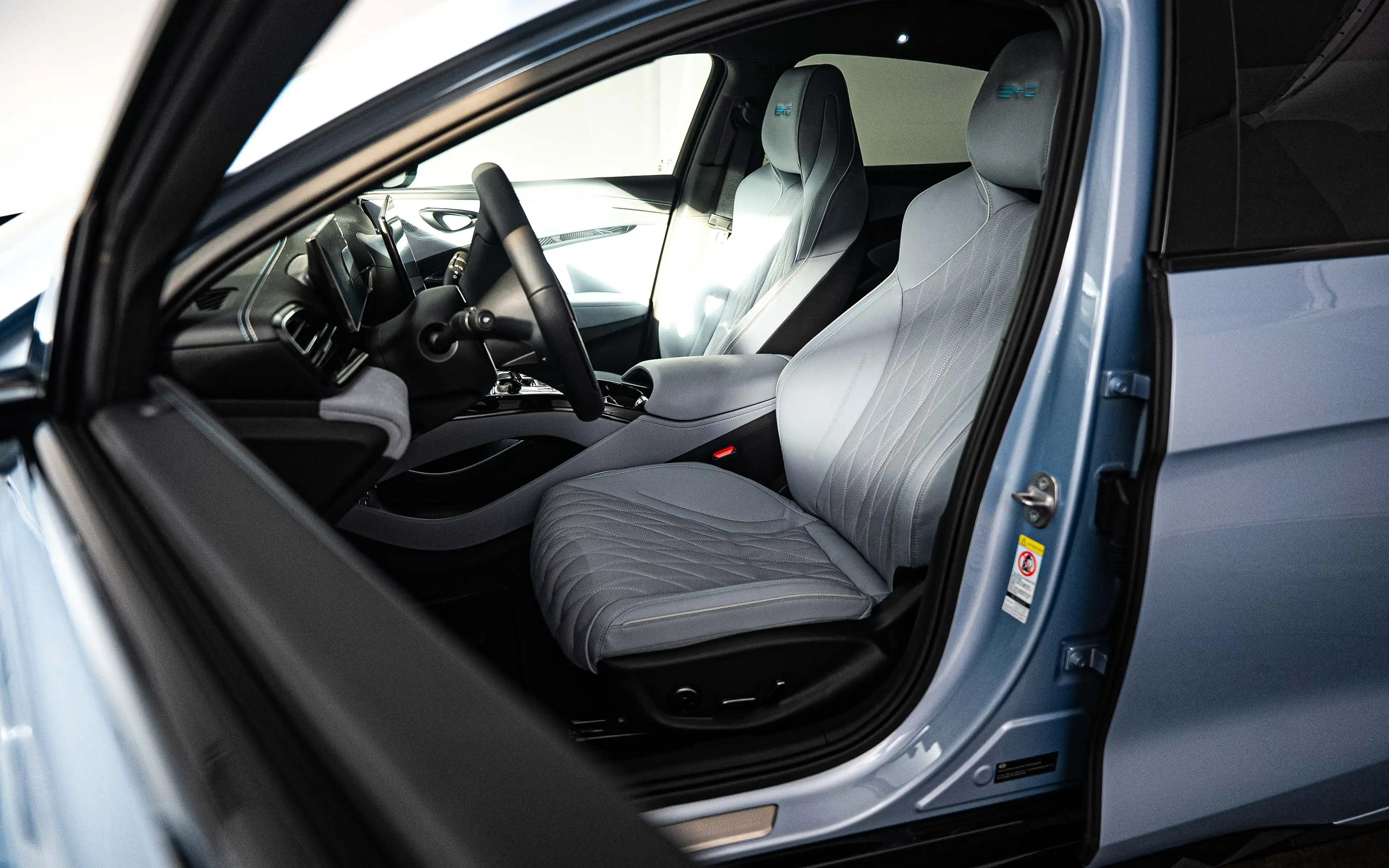 BYD Seal Seal 82.5 kWh Design — photo 10