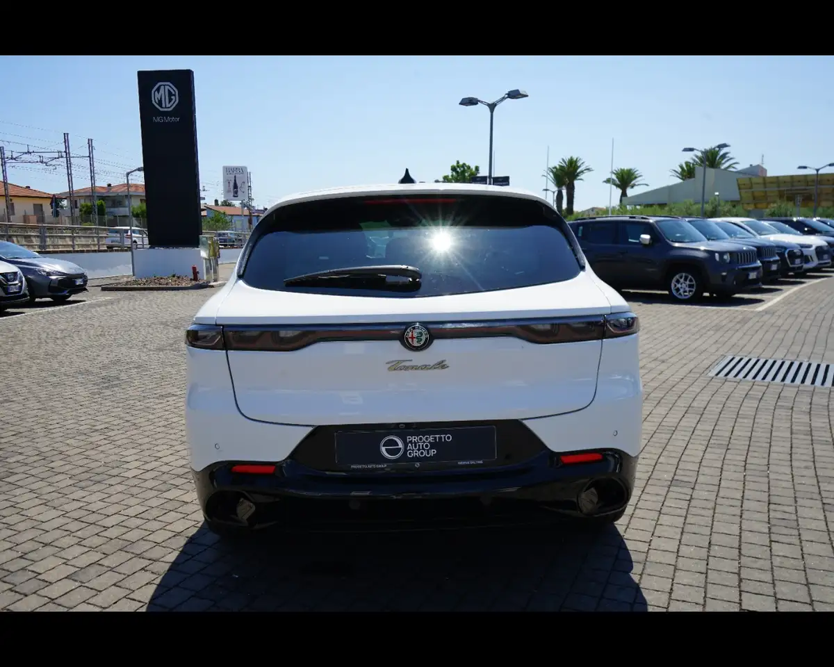 Alfa Romeo Tonale 2024