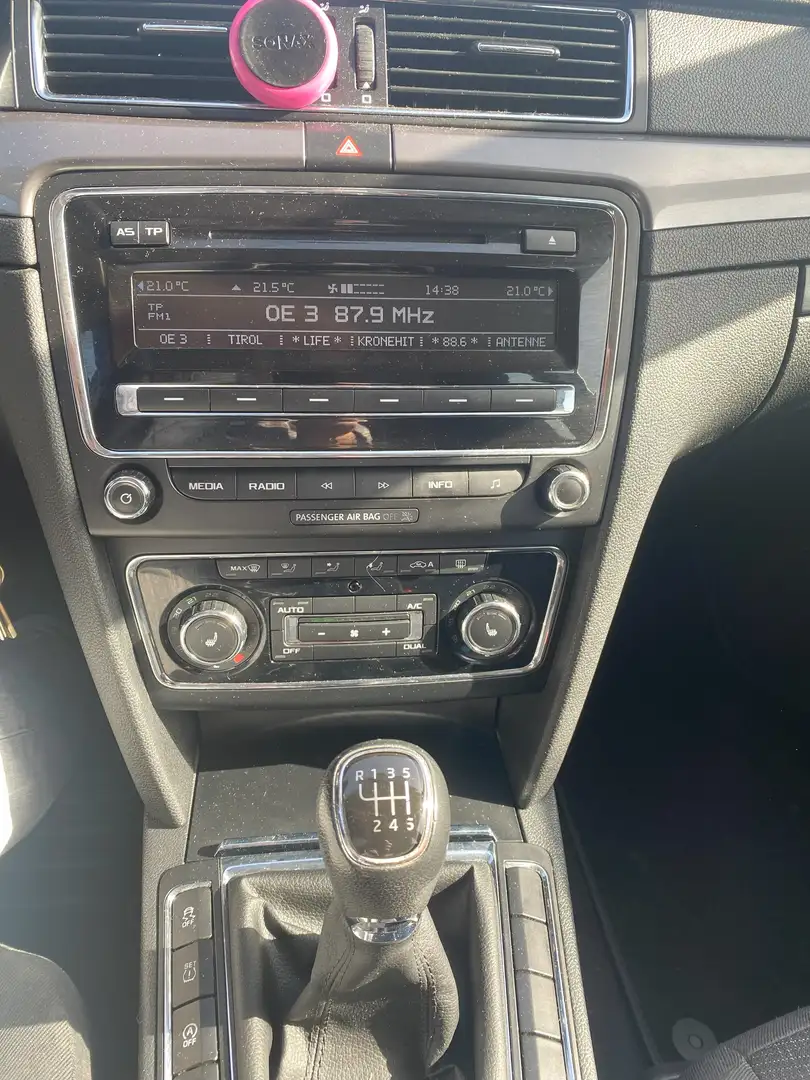 Skoda Superb Superb Elegance 2,0 TDI Green tec Elegance Grau - 1