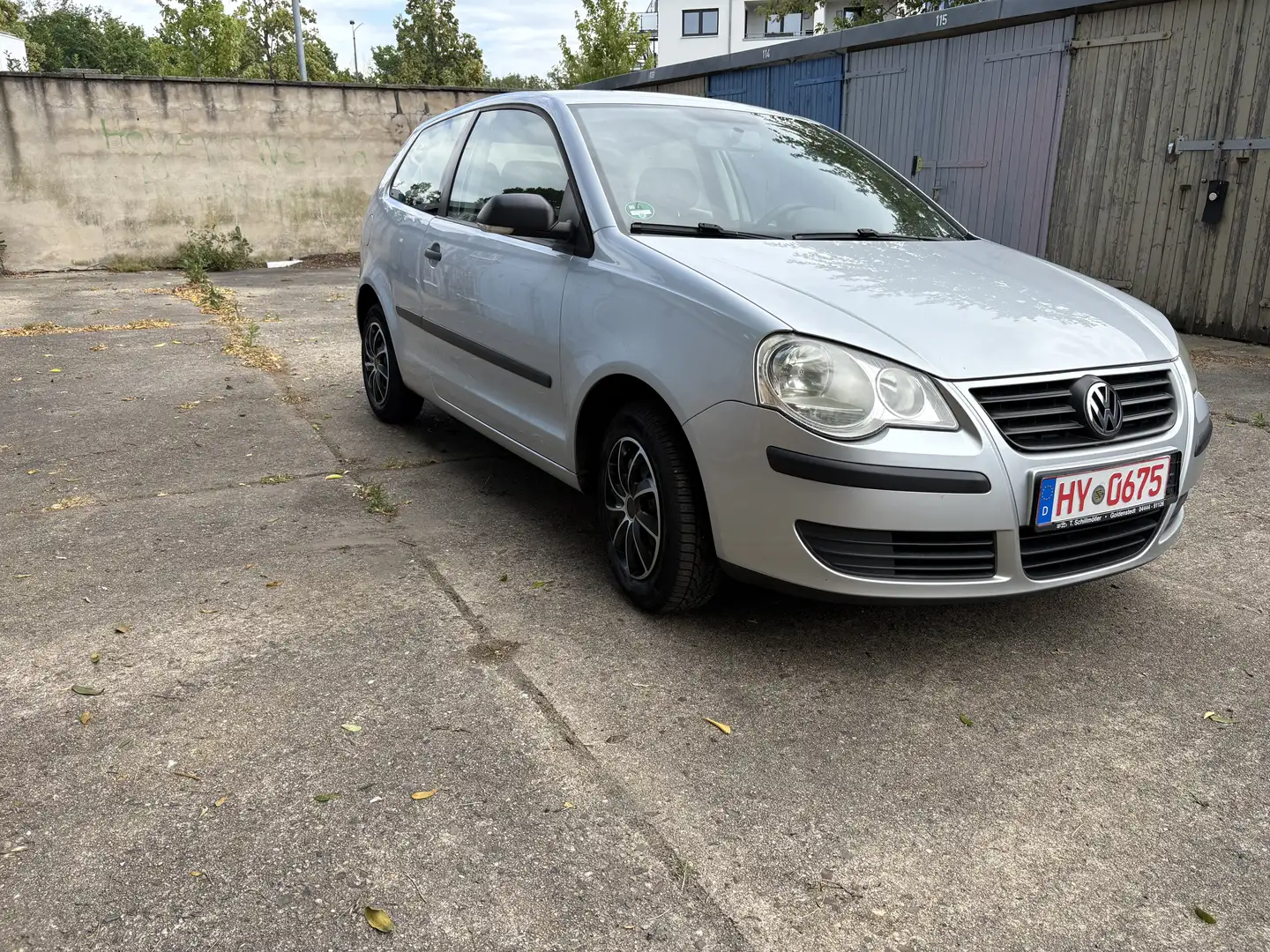Volkswagen Polo Plus TÜV bis 06/2027 - 2