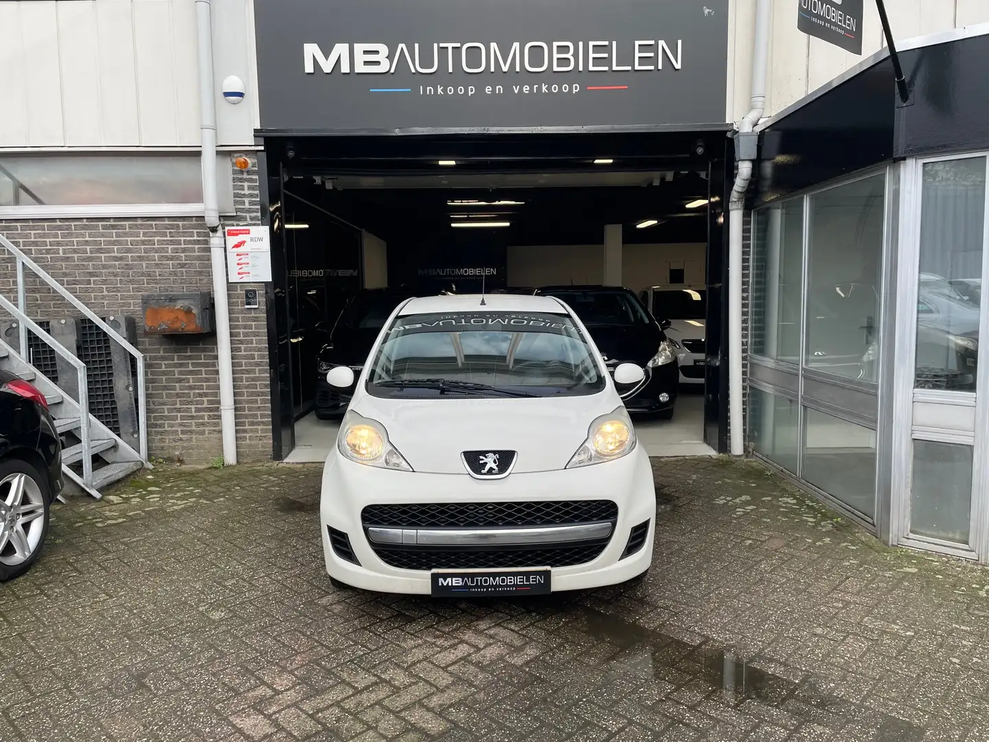 Peugeot 107 1.0-12V Sublime/Airco/electrische ramen/APK/2e Eig Wit - 2