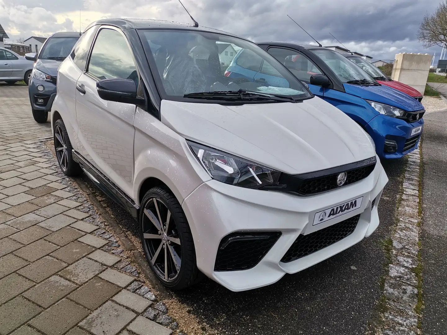 Aixam Coupe GTi *Konzertlautsprecher*ABS*Subwoofer* Weiß - 2