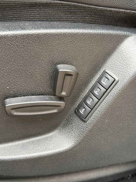 Ford S-Max Titanium Automatik*1.Hand*Gewerbe/Export* — photo 13