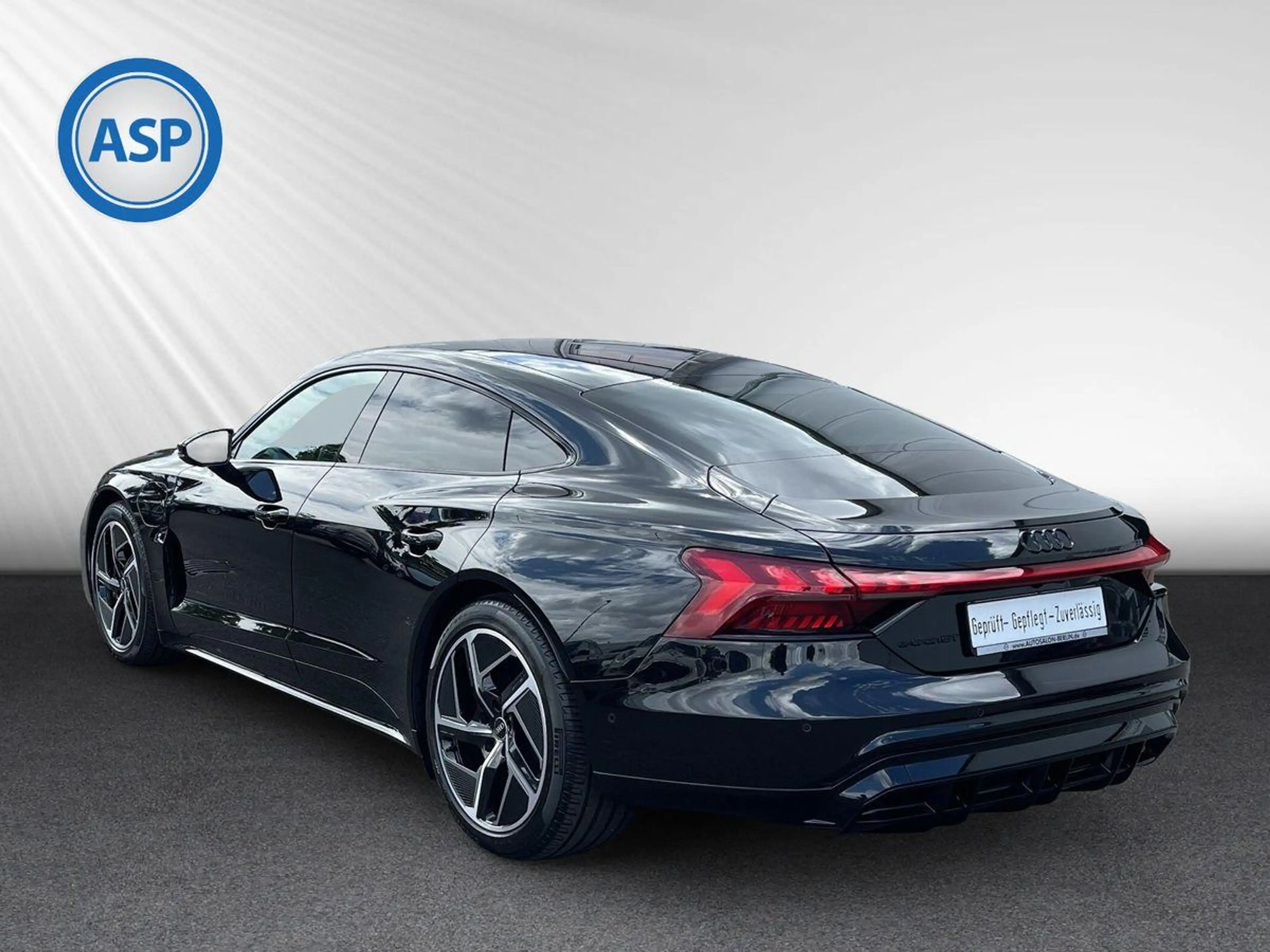 Audi e-tron GT quattro HUD MATRIX B&O PANORAMA ACC — photo 3