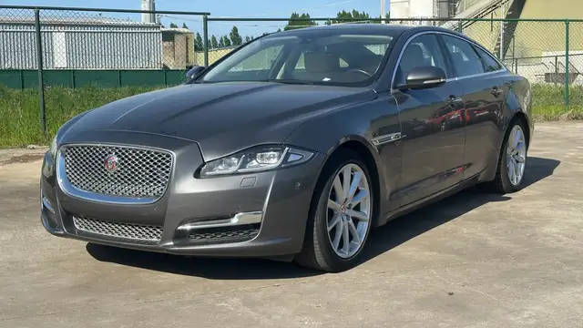 Jaguar XJ 3.0 D V6 Premium Luxury