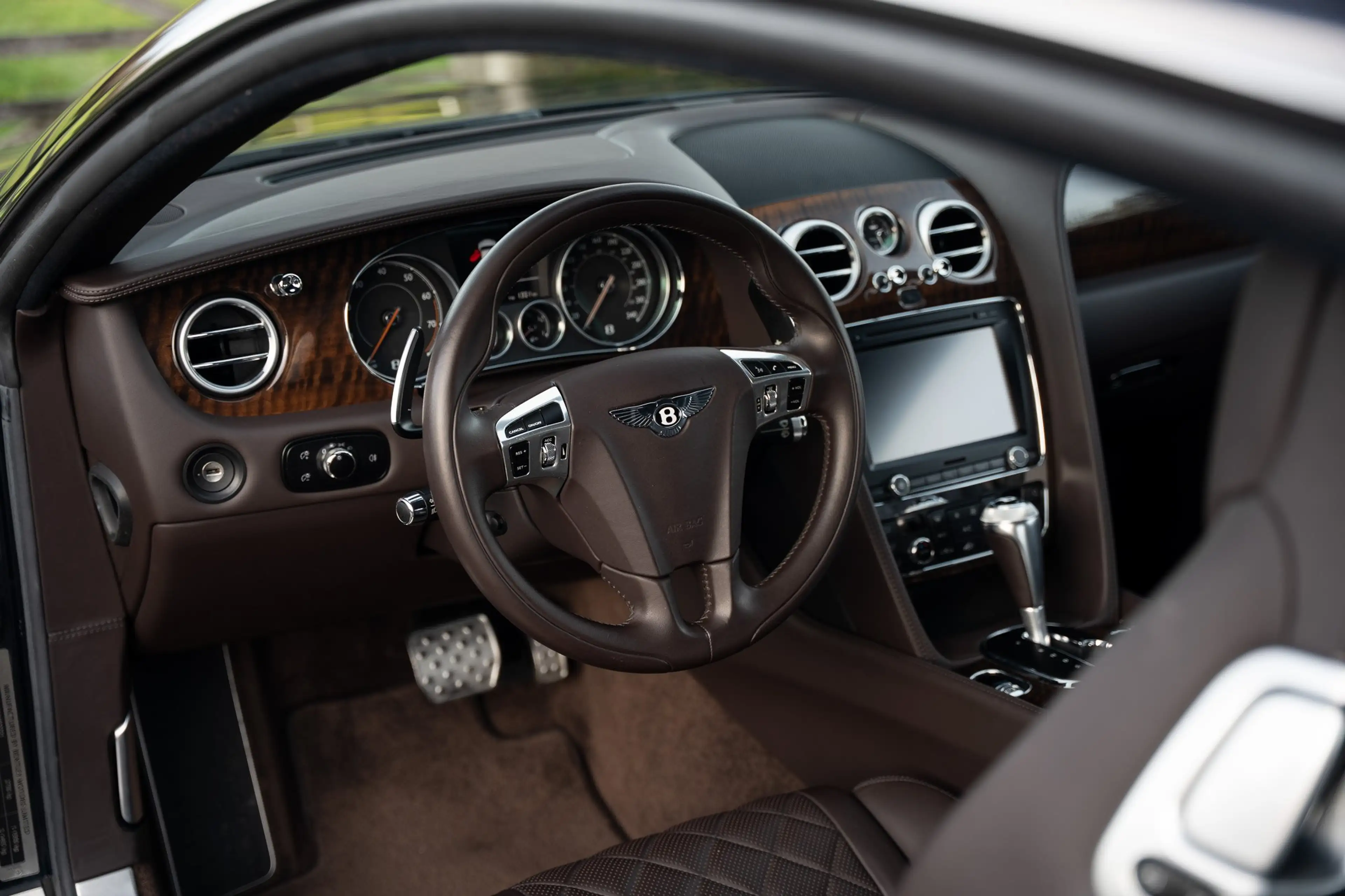 Bentley Continental GT Speed 6.0 BiTurbo W12 — photo 10