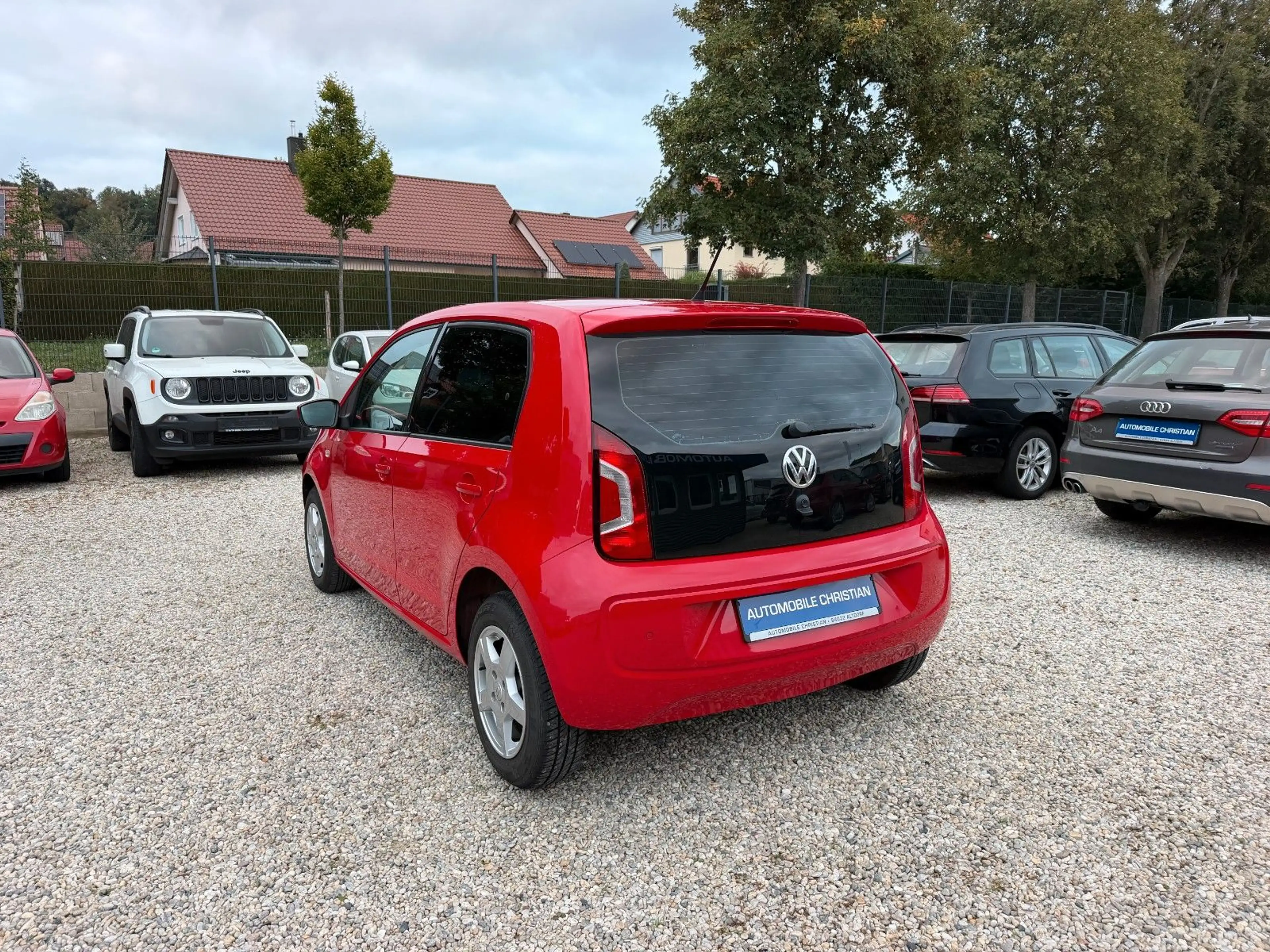 Volkswagen up! move Klimaanlage Sitzheizung Tempomat PDC — photo 12