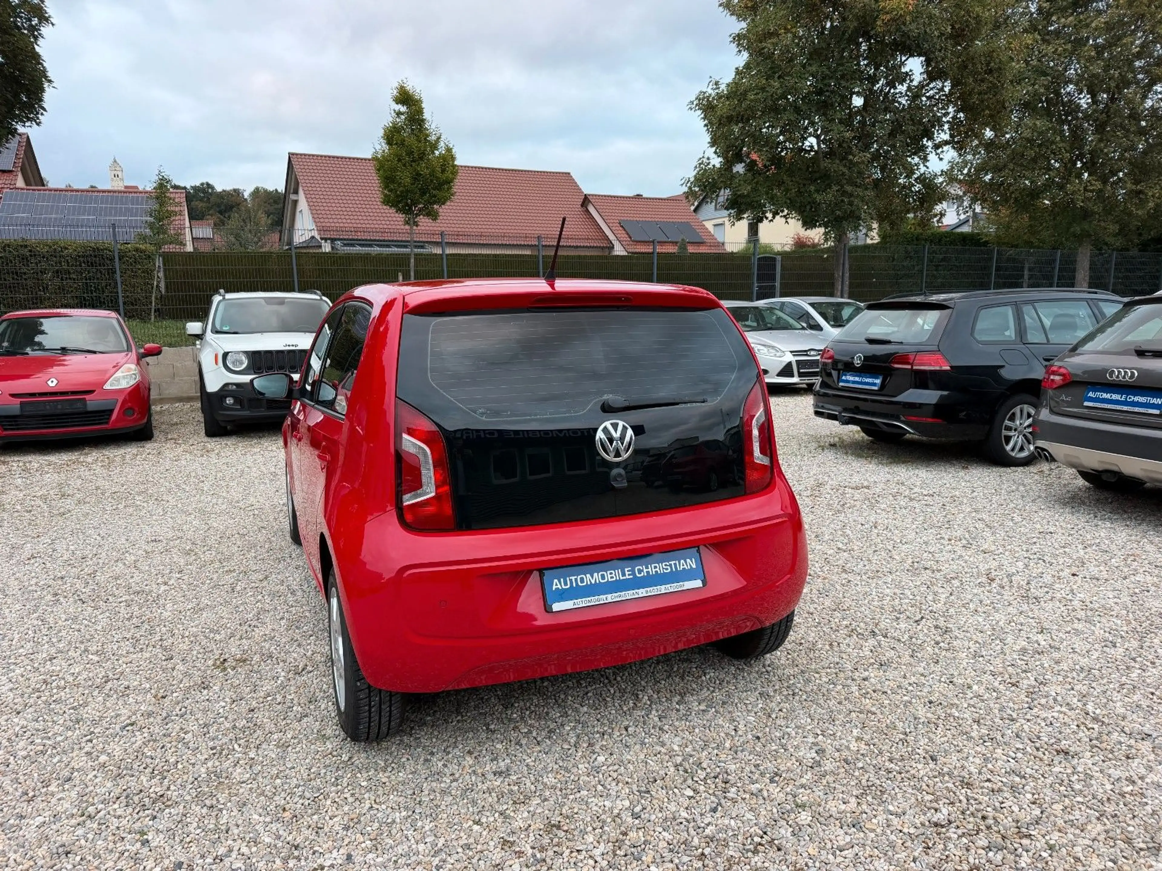 Volkswagen up! move Klimaanlage Sitzheizung Tempomat PDC — photo 11