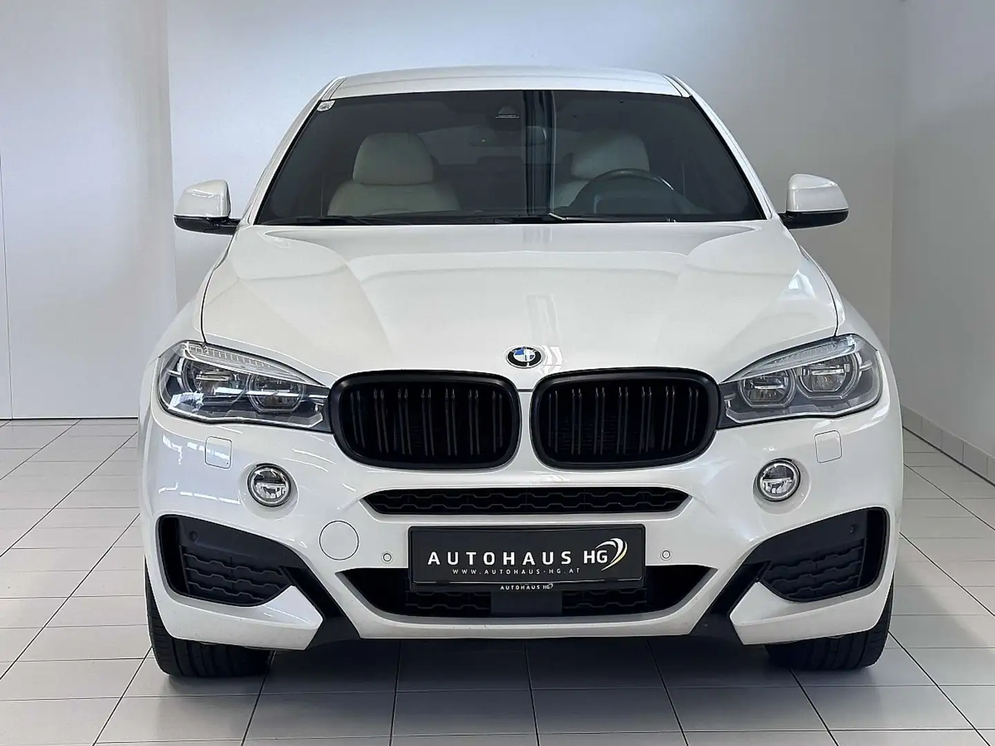 BMW X6 xDrive40d Sport Activity Coupé Österreich-Paket... Weiß - 2