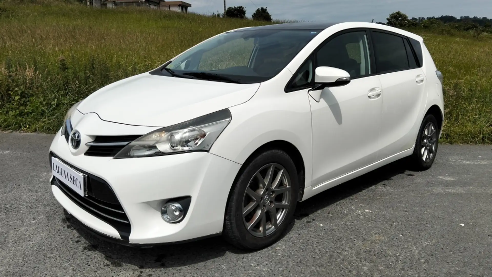 Toyota Verso 115D Advance 7pl. Bianco - 1