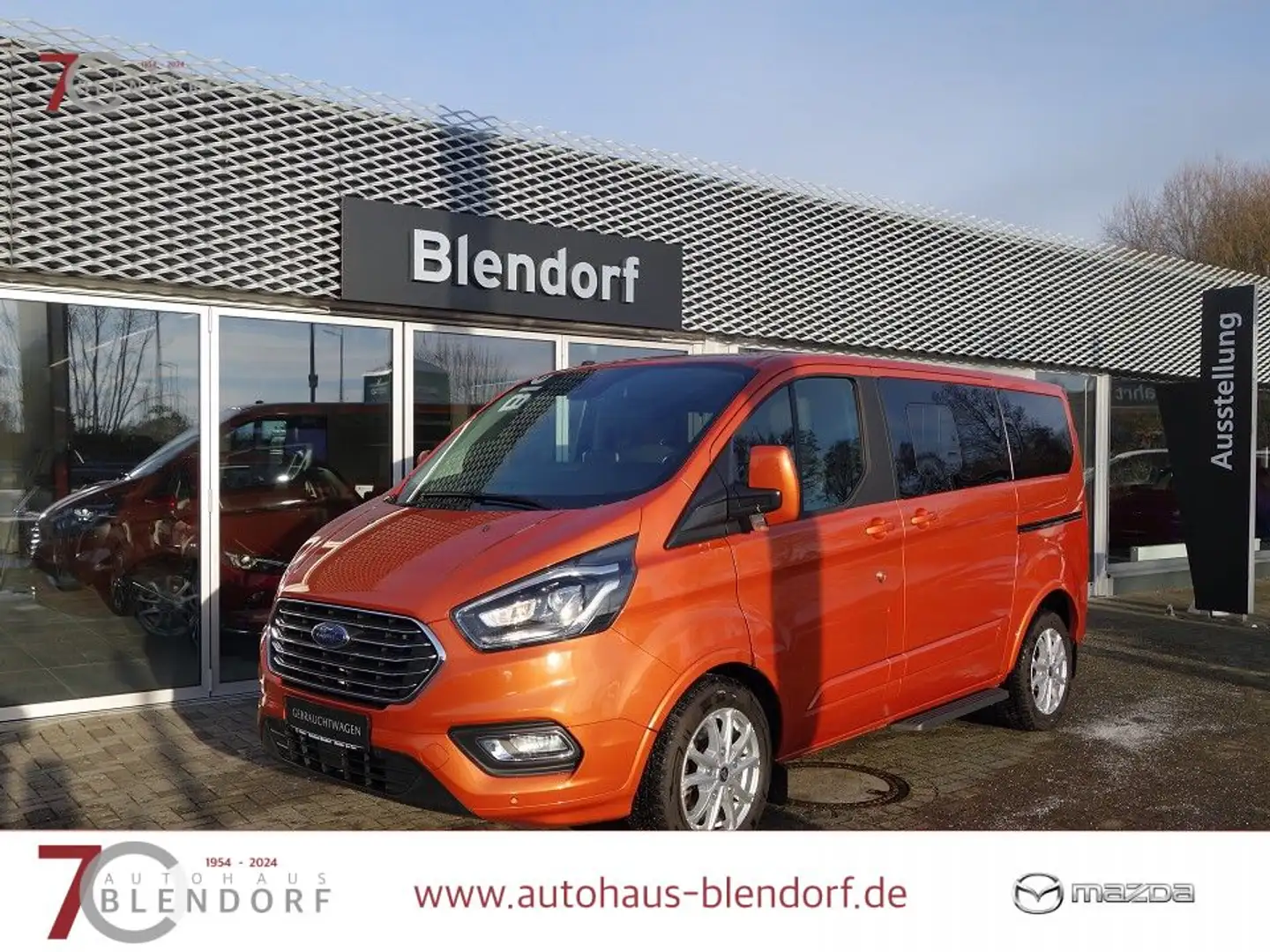 Ford Tourneo Custom 2,0 TDCI Kombi 320 Titanium X|8 Sitze|Navi Orange - 1