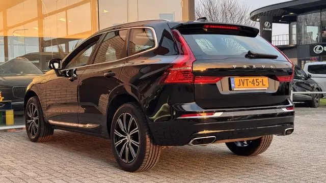 Volvo XC60 view 6