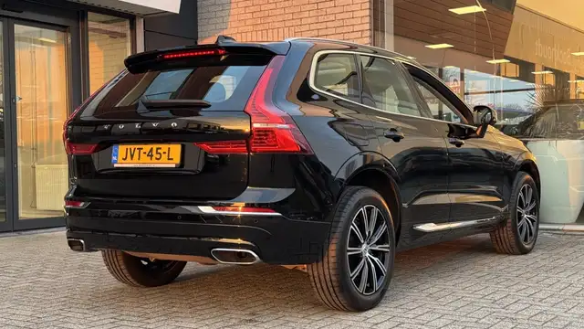Volvo XC60 view 4